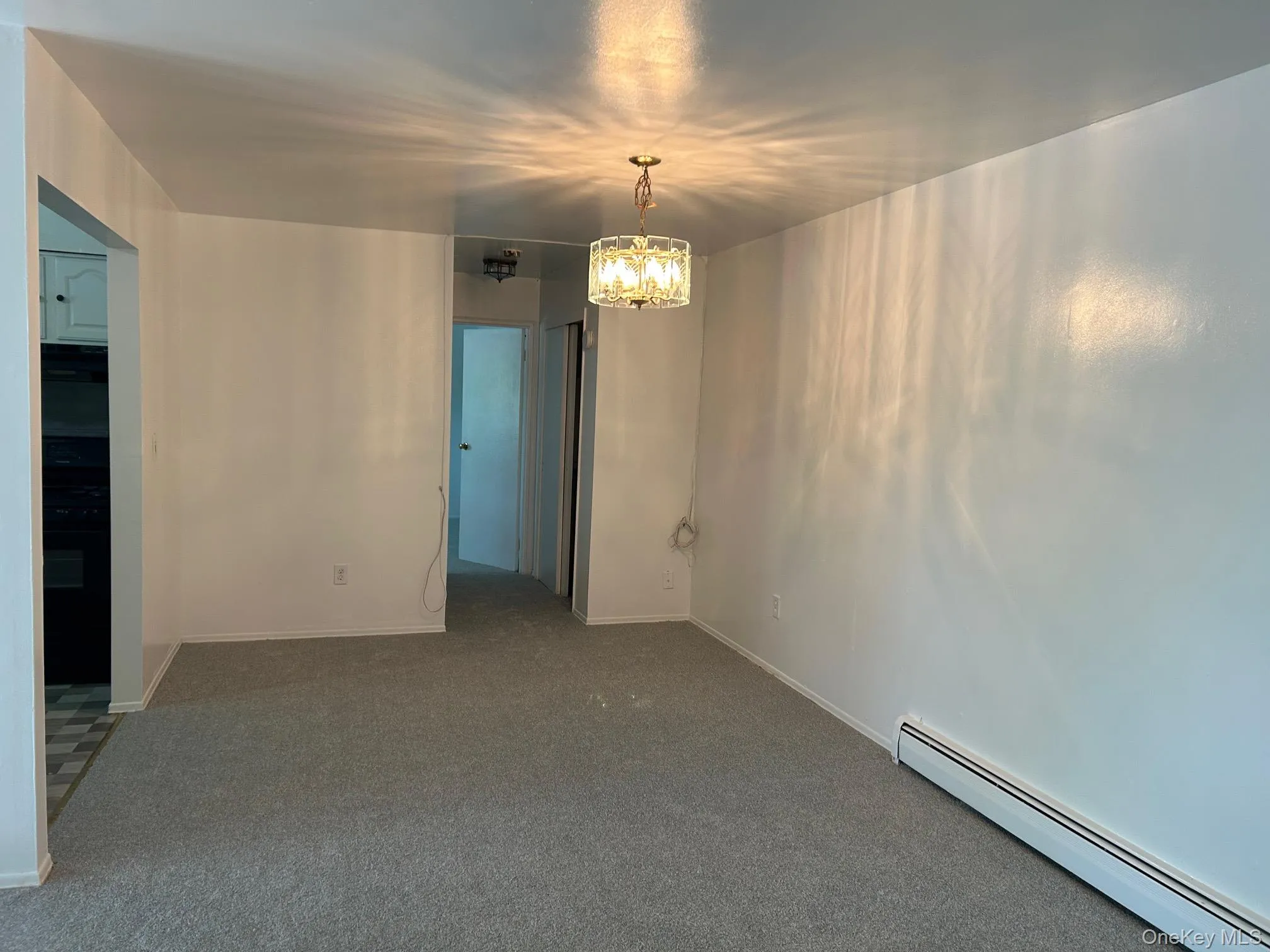 284 Sneden Place, Ramapo, NY, 1 Bedroom Bedrooms, 5 Rooms Rooms,1 BathroomBathrooms,Residential,For Rent,Sneden,0,1013404 284 Sneden Place, Ramapo, NY, 1 Bedroom Bedrooms, 5 Rooms Rooms,1 BathroomBathrooms,Residential,For Rent,Sneden,0,1013404
