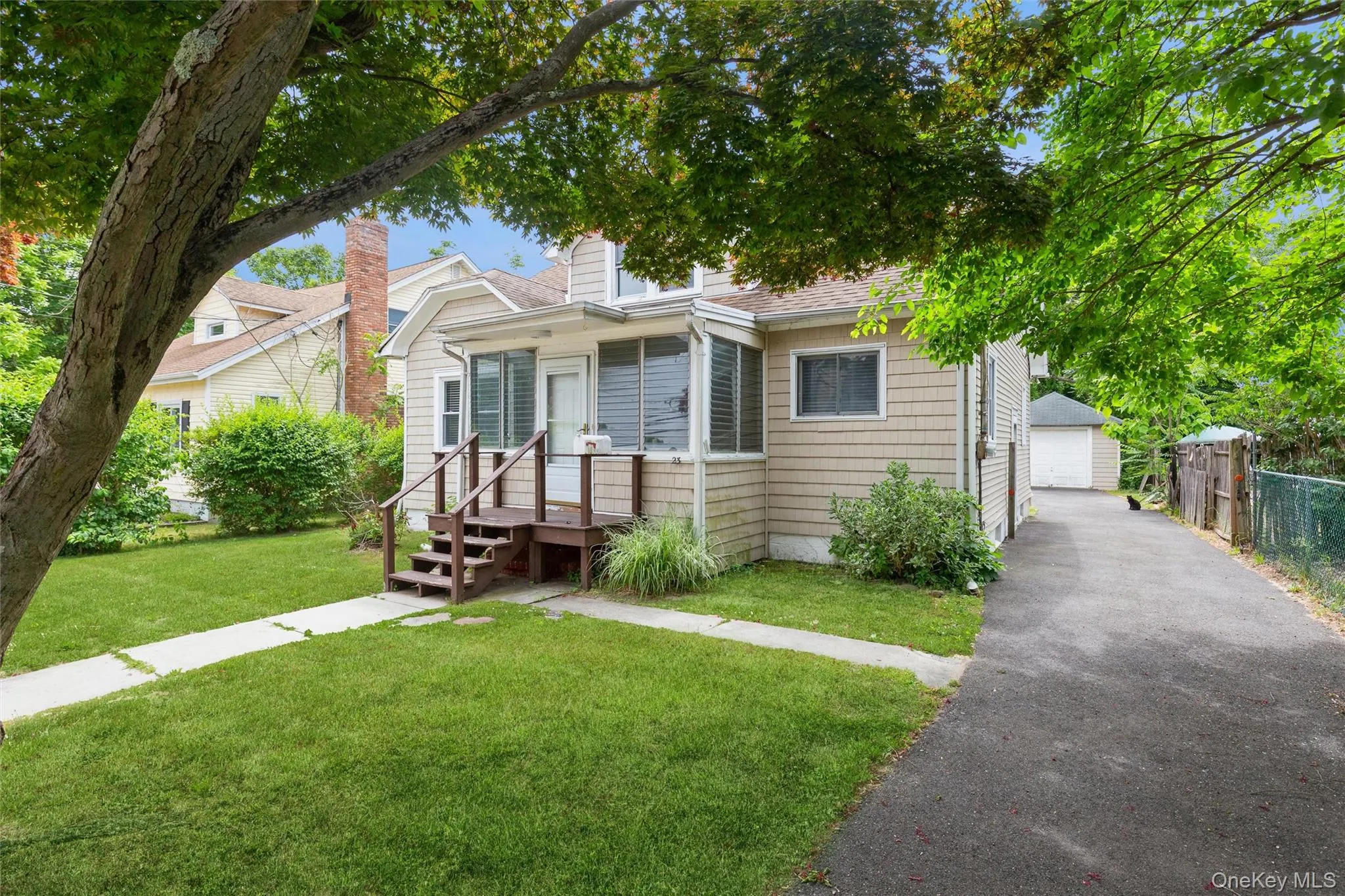 23 Summit Avenue, Brookhaven, NY, 4 Bedrooms Bedrooms, 7 Rooms Rooms,1 BathroomBathrooms,Residential,For Rent,Summit,0,1013405 23 Summit Avenue, Brookhaven, NY, 4 Bedrooms Bedrooms, 7 Rooms Rooms,1 BathroomBathrooms,Residential,For Rent,Summit,0,1013405