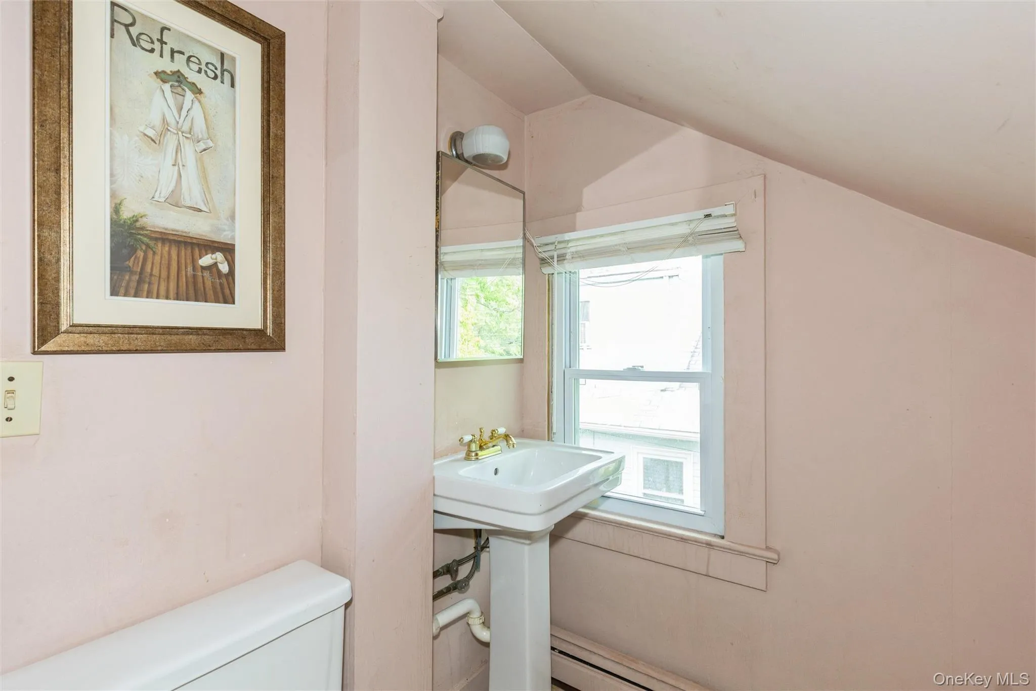 23 Summit Avenue, Brookhaven, NY, 4 Bedrooms Bedrooms, 7 Rooms Rooms,1 BathroomBathrooms,Residential,For Rent,Summit,0,1013405 23 Summit Avenue, Brookhaven, NY, 4 Bedrooms Bedrooms, 7 Rooms Rooms,1 BathroomBathrooms,Residential,For Rent,Summit,0,1013405
