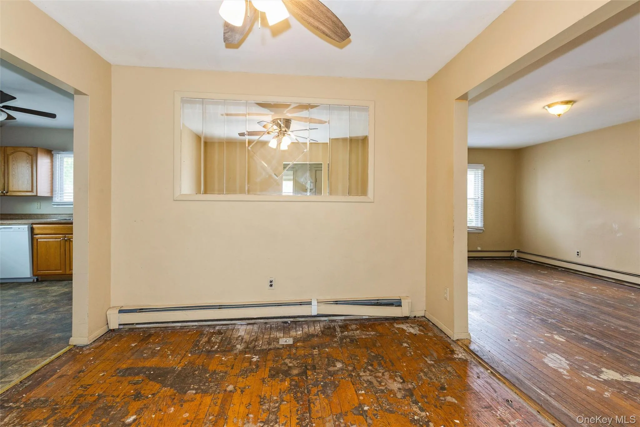 23 Summit Avenue, Brookhaven, NY, 4 Bedrooms Bedrooms, 7 Rooms Rooms,1 BathroomBathrooms,Residential,For Rent,Summit,0,1013405 23 Summit Avenue, Brookhaven, NY, 4 Bedrooms Bedrooms, 7 Rooms Rooms,1 BathroomBathrooms,Residential,For Rent,Summit,0,1013405