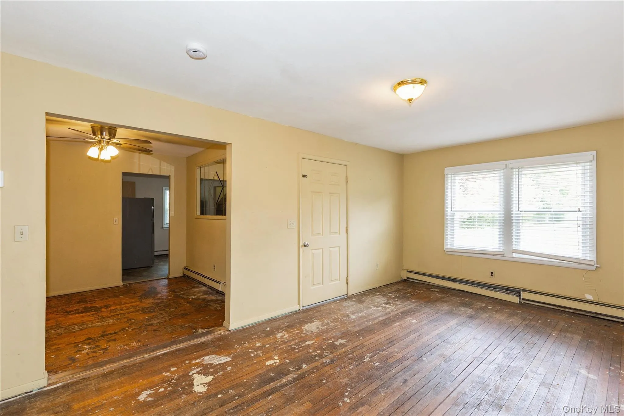 23 Summit Avenue, Brookhaven, NY, 4 Bedrooms Bedrooms, 7 Rooms Rooms,1 BathroomBathrooms,Residential,For Rent,Summit,0,1013405 23 Summit Avenue, Brookhaven, NY, 4 Bedrooms Bedrooms, 7 Rooms Rooms,1 BathroomBathrooms,Residential,For Rent,Summit,0,1013405