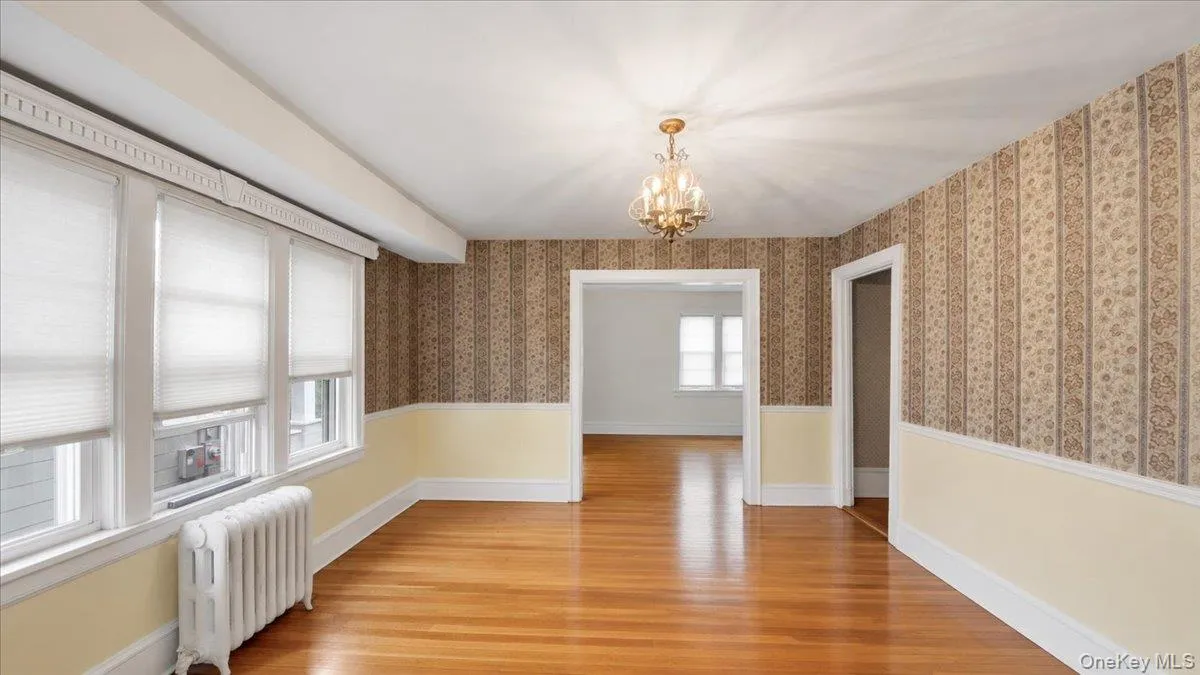 9 Howard Avenue, White Plains, NY, 4 Bedrooms Bedrooms, 8 Rooms Rooms,2 BathroomsBathrooms,Residential,For Rent,Howard,0,1013406 9 Howard Avenue, White Plains, NY, 4 Bedrooms Bedrooms, 8 Rooms Rooms,2 BathroomsBathrooms,Residential,For Rent,Howard,0,1013406
