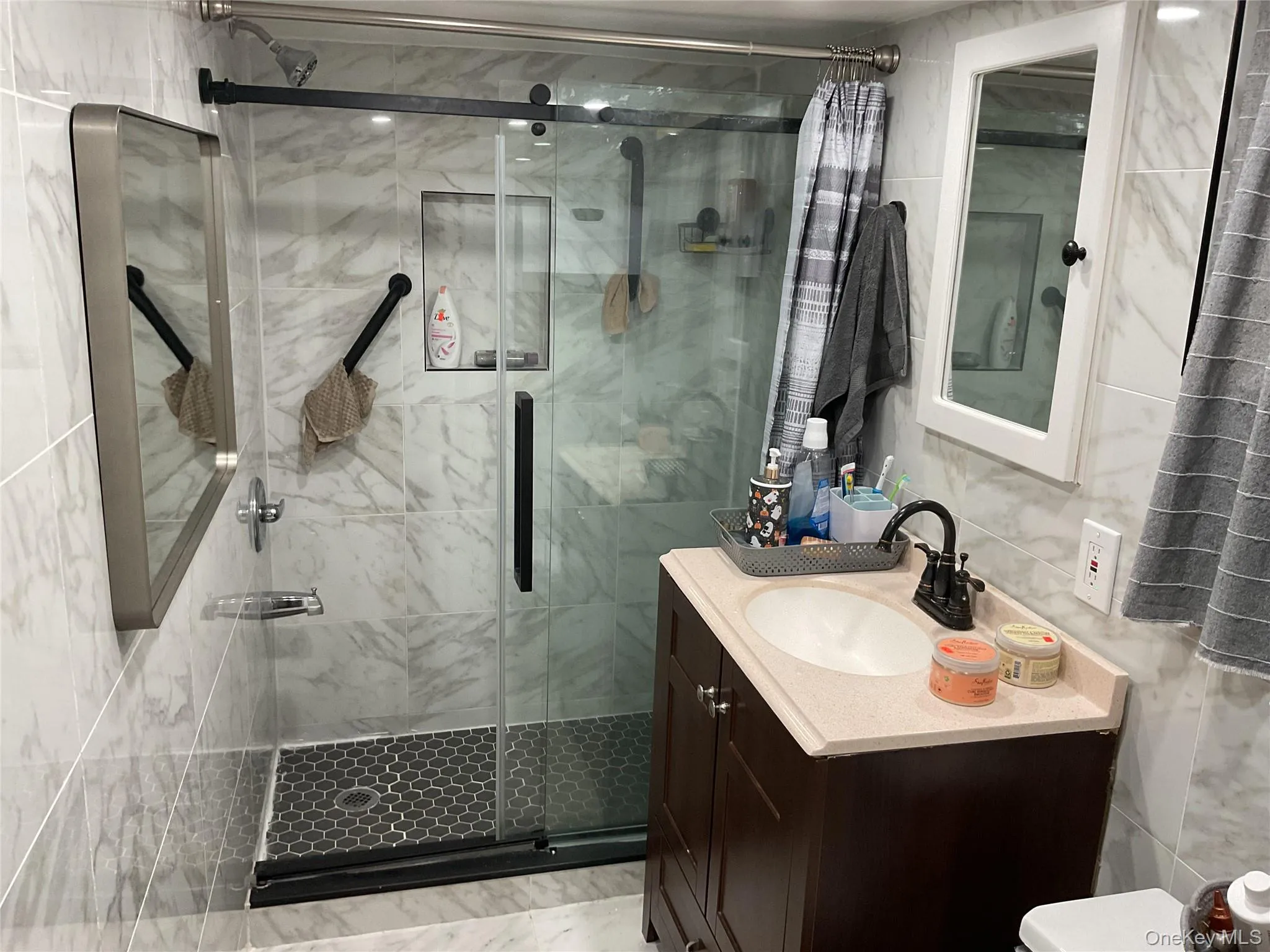 10206 213th Street, New York, NY, 3 Bedrooms Bedrooms, 7 Rooms Rooms,2 BathroomsBathrooms,Residential,For Rent,213th,0,1013408 10206 213th Street, New York, NY, 3 Bedrooms Bedrooms, 7 Rooms Rooms,2 BathroomsBathrooms,Residential,For Rent,213th,0,1013408