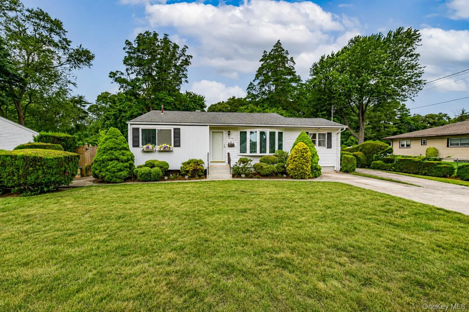 1614 Gardiner Drive, Islip, NY, 3 Bedrooms Bedrooms, 6 Rooms Rooms,1 BathroomBathrooms,Residential,For Rent,Gardiner,0,KEY1013413 1614 Gardiner Drive, Islip, NY, 3 Bedrooms Bedrooms, 6 Rooms Rooms,1 BathroomBathrooms,Residential,For Rent,Gardiner,0,KEY1013413