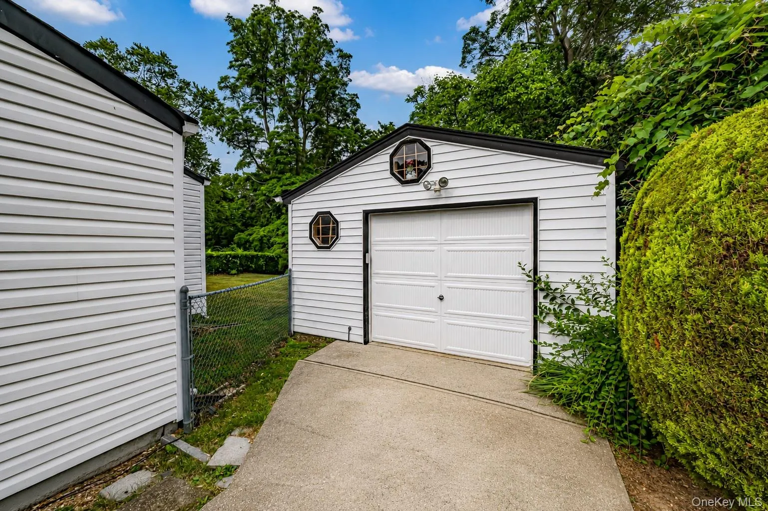 1.5 Car Detacged Garage 1.5 Car Detacged Garage