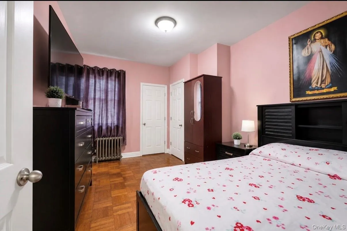 10421 39th Avenue, New York, NY, 2 Bedrooms Bedrooms, 4 Rooms Rooms,2 BathroomsBathrooms,Residential,For Rent,39th,0,1013419 10421 39th Avenue, New York, NY, 2 Bedrooms Bedrooms, 4 Rooms Rooms,2 BathroomsBathrooms,Residential,For Rent,39th,0,1013419