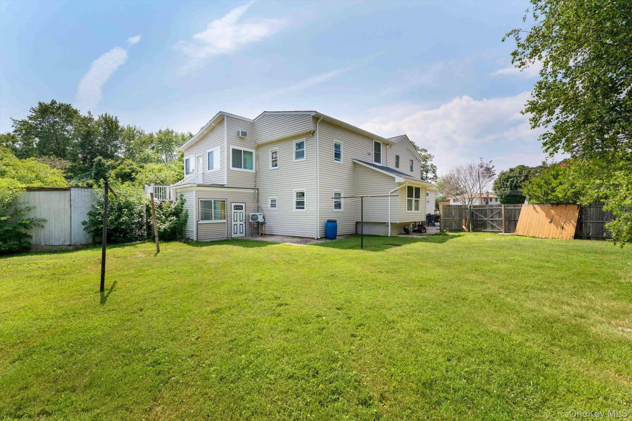 70 Massachusetts Avenue, Islip, NY, 6 Bedrooms Bedrooms, 11 Rooms Rooms,4 BathroomsBathrooms,Residential,For Rent,Massachusetts,0,1013421 70 Massachusetts Avenue, Islip, NY, 6 Bedrooms Bedrooms, 11 Rooms Rooms,4 BathroomsBathrooms,Residential,For Rent,Massachusetts,0,1013421