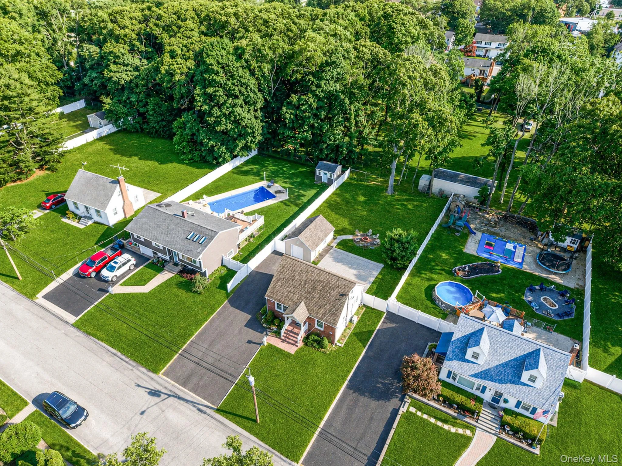 34 Weichers Street, Brookhaven, NY, 3 Bedrooms Bedrooms, 6 Rooms Rooms,1 BathroomBathrooms,Residential,For Rent,Weichers,0,1013435 34 Weichers Street, Brookhaven, NY, 3 Bedrooms Bedrooms, 6 Rooms Rooms,1 BathroomBathrooms,Residential,For Rent,Weichers,0,1013435