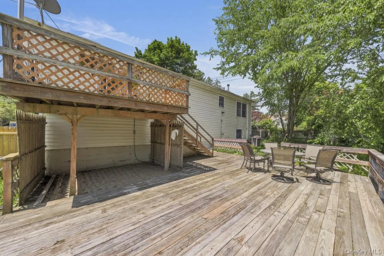 2 Shirley Drive, Patterson, NY, 3 Bedrooms Bedrooms, 9 Rooms Rooms,2 BathroomsBathrooms,Residential,For Rent,Shirley,0,1013436 2 Shirley Drive, Patterson, NY, 3 Bedrooms Bedrooms, 9 Rooms Rooms,2 BathroomsBathrooms,Residential,For Rent,Shirley,0,1013436