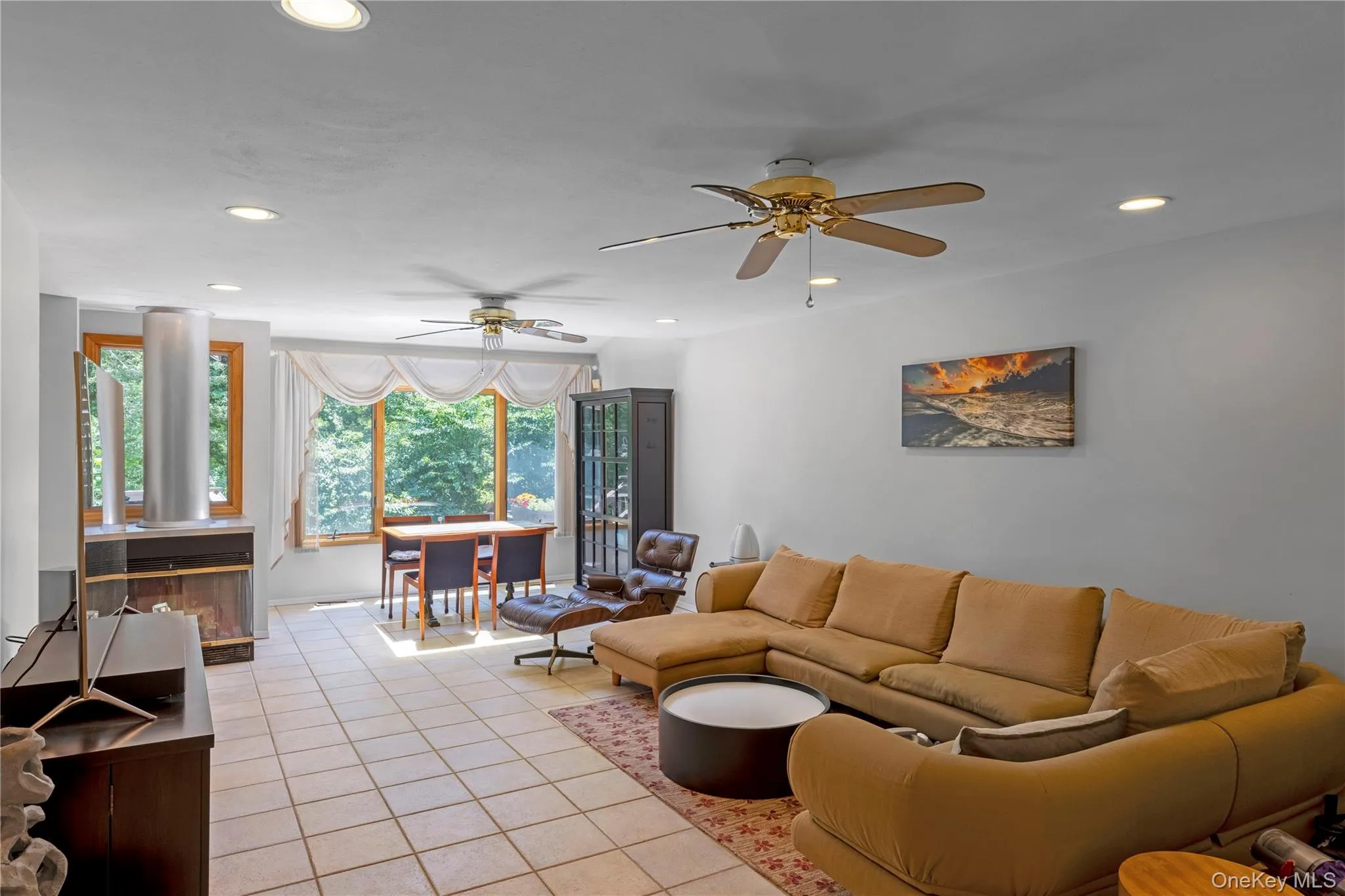 63 Lisa Drive, Huntington, NY, 3 Bedrooms Bedrooms, 10 Rooms Rooms,2 BathroomsBathrooms,Residential,For Rent,Lisa,0,1013438 63 Lisa Drive, Huntington, NY, 3 Bedrooms Bedrooms, 10 Rooms Rooms,2 BathroomsBathrooms,Residential,For Rent,Lisa,0,1013438