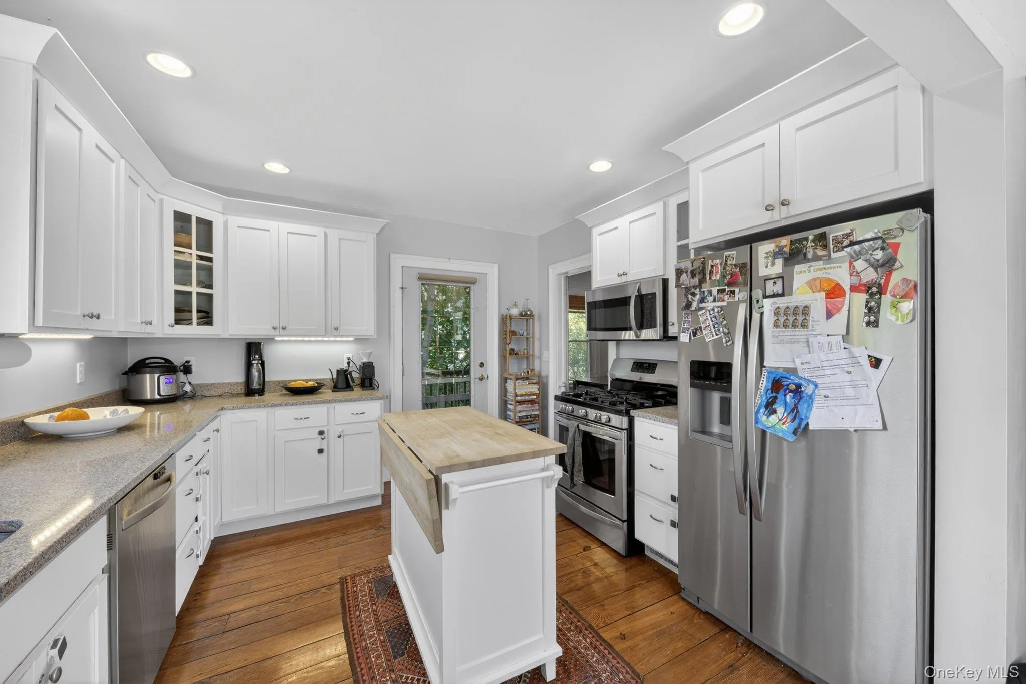 46 Falconer Street, Beacon, NY, 3 Bedrooms Bedrooms, 7 Rooms Rooms,2 BathroomsBathrooms,Residential,For Rent,Falconer,0,1013444 46 Falconer Street, Beacon, NY, 3 Bedrooms Bedrooms, 7 Rooms Rooms,2 BathroomsBathrooms,Residential,For Rent,Falconer,0,1013444
