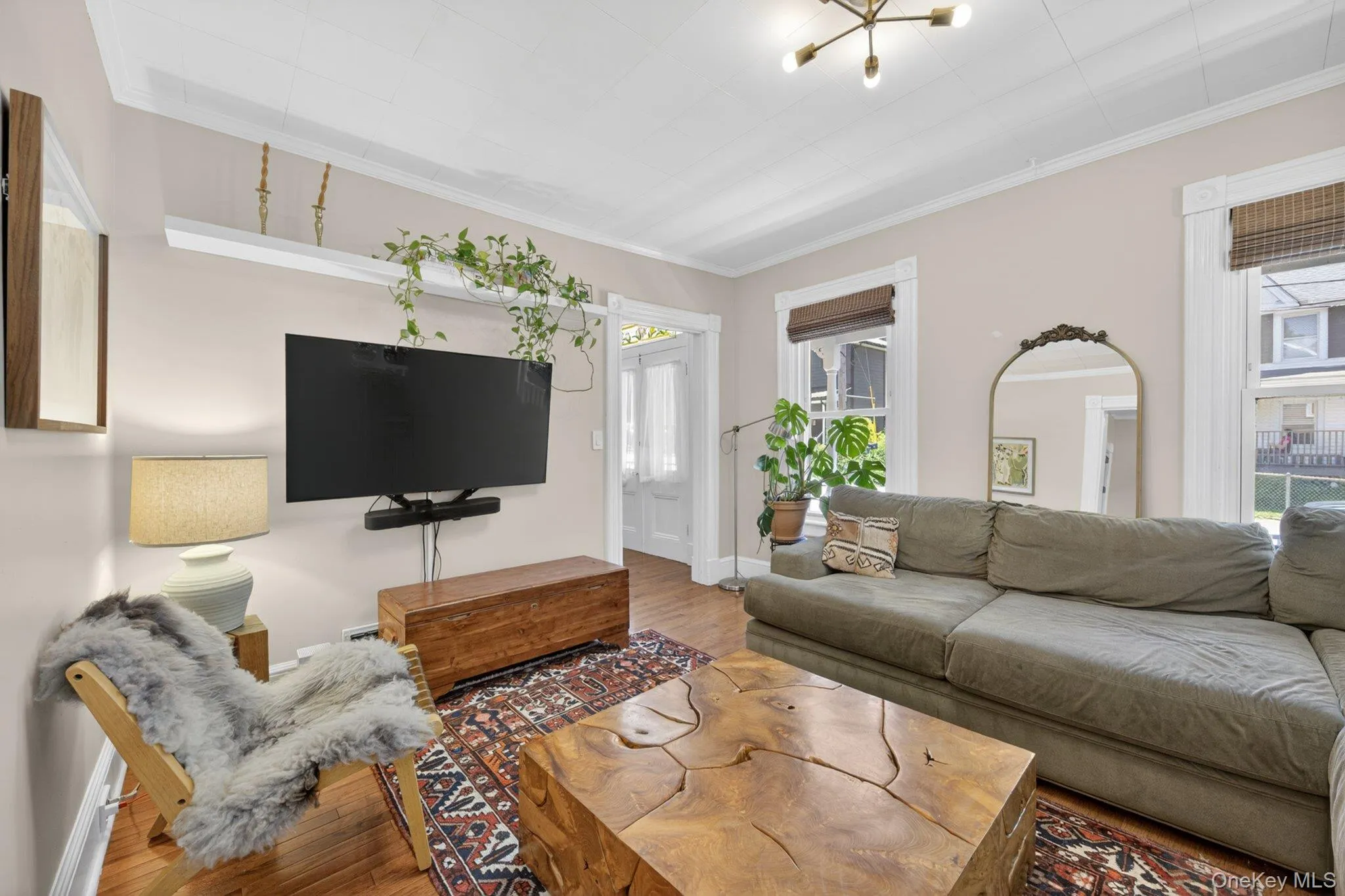 46 Falconer Street, Beacon, NY, 3 Bedrooms Bedrooms, 7 Rooms Rooms,2 BathroomsBathrooms,Residential,For Rent,Falconer,0,1013444 46 Falconer Street, Beacon, NY, 3 Bedrooms Bedrooms, 7 Rooms Rooms,2 BathroomsBathrooms,Residential,For Rent,Falconer,0,1013444