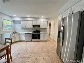 219 Lower Sheep Pasture Road, Brookhaven, NY, 3 Bedrooms Bedrooms, 7 Rooms Rooms,2 BathroomsBathrooms,Residential Lease,For Rent,Lower Sheep Pasture,0,1013445 219 Lower Sheep Pasture Road, Brookhaven, NY, 3 Bedrooms Bedrooms, 7 Rooms Rooms,2 BathroomsBathrooms,Residential Lease,For Rent,Lower Sheep Pasture,0,1013445