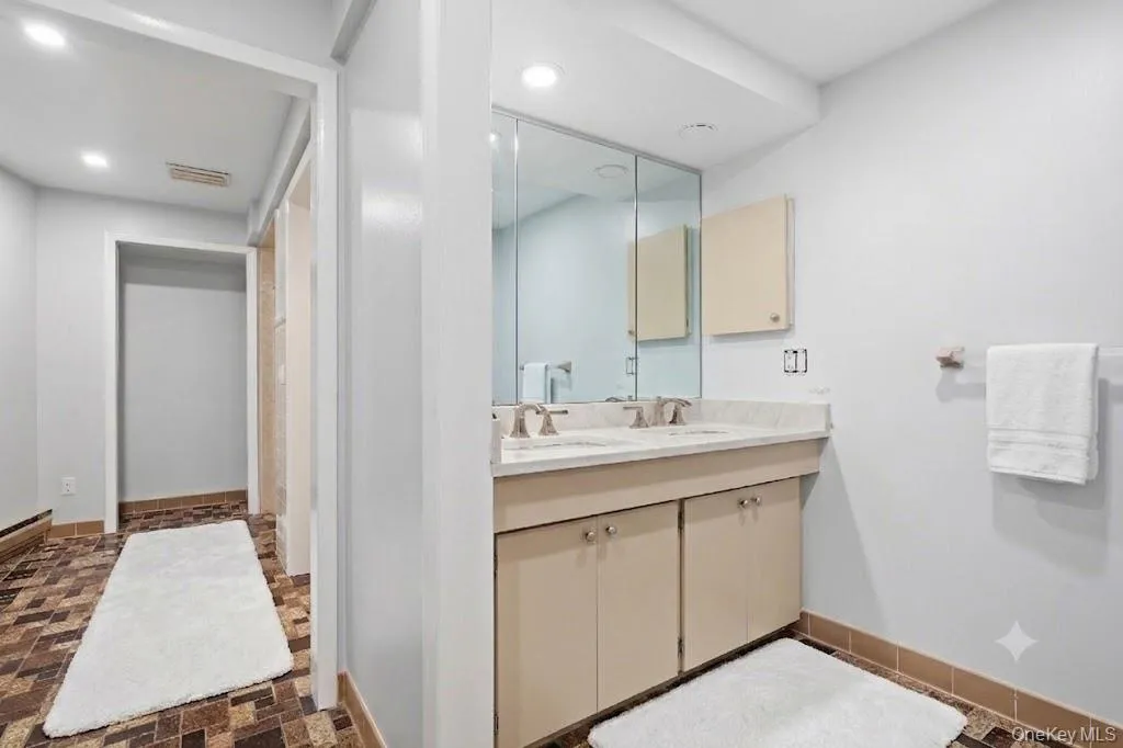 35 Quincy Court, Lewisboro, NY, 3 Bedrooms Bedrooms, 8 Rooms Rooms,2 BathroomsBathrooms,Residential Lease,For Rent,Quincy,0,1013449 35 Quincy Court, Lewisboro, NY, 3 Bedrooms Bedrooms, 8 Rooms Rooms,2 BathroomsBathrooms,Residential Lease,For Rent,Quincy,0,1013449
