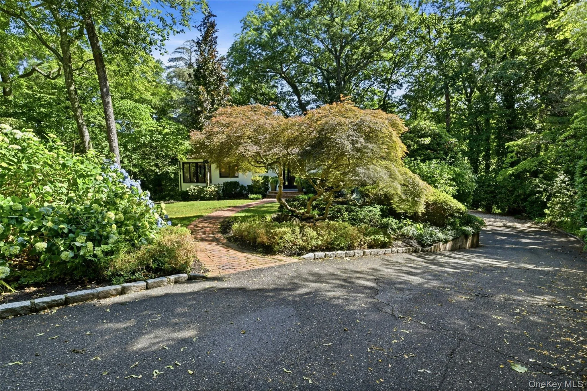 75 Laurel Hill Road, Huntington, NY, 4 Bedrooms Bedrooms, 12 Rooms Rooms,3 BathroomsBathrooms,Residential,For Rent,Laurel Hill,0,1013450 75 Laurel Hill Road, Huntington, NY, 4 Bedrooms Bedrooms, 12 Rooms Rooms,3 BathroomsBathrooms,Residential,For Rent,Laurel Hill,0,1013450