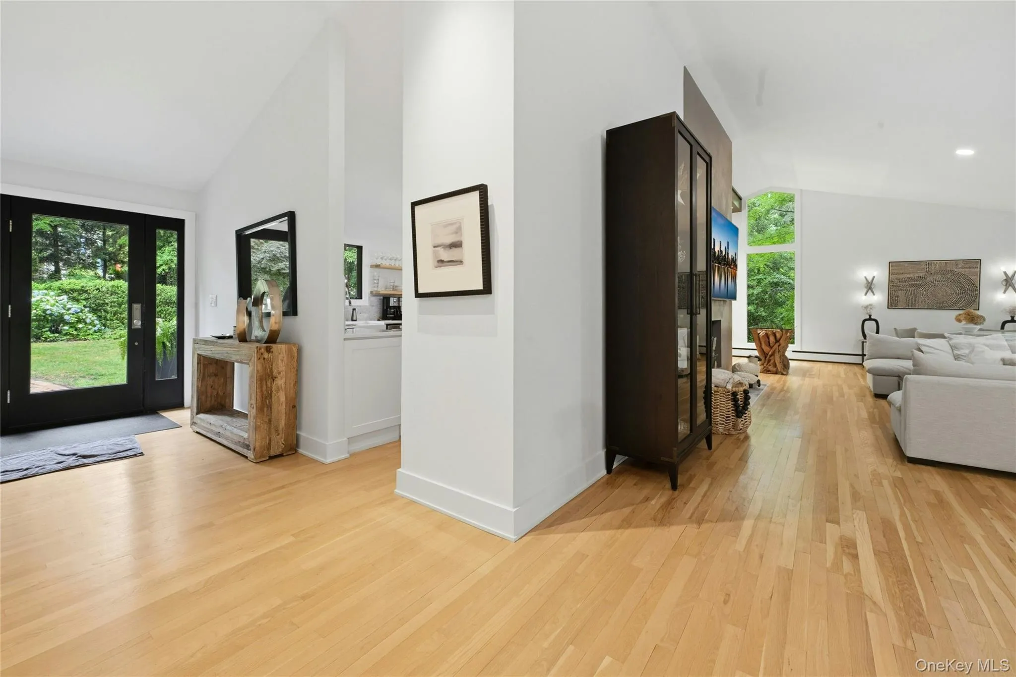 75 Laurel Hill Road, Huntington, NY, 4 Bedrooms Bedrooms, 12 Rooms Rooms,3 BathroomsBathrooms,Residential,For Rent,Laurel Hill,0,1013450 75 Laurel Hill Road, Huntington, NY, 4 Bedrooms Bedrooms, 12 Rooms Rooms,3 BathroomsBathrooms,Residential,For Rent,Laurel Hill,0,1013450