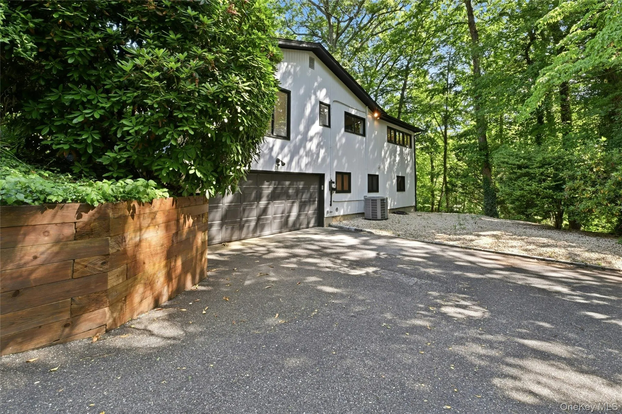 75 Laurel Hill Road, Huntington, NY, 4 Bedrooms Bedrooms, 12 Rooms Rooms,3 BathroomsBathrooms,Residential,For Rent,Laurel Hill,0,1013450 75 Laurel Hill Road, Huntington, NY, 4 Bedrooms Bedrooms, 12 Rooms Rooms,3 BathroomsBathrooms,Residential,For Rent,Laurel Hill,0,1013450