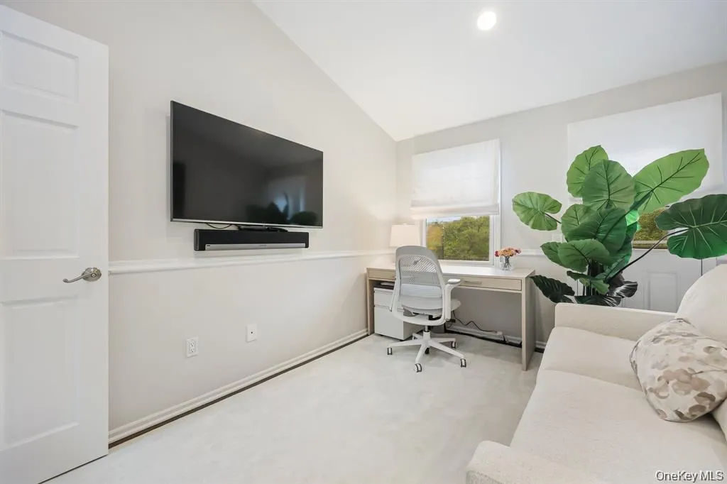 1054 Boston Post Road, Rye City, NY, 3 Bedrooms Bedrooms, 6 Rooms Rooms,2 BathroomsBathrooms,Residential Lease,For Rent,Boston Post,0,1013453 1054 Boston Post Road, Rye City, NY, 3 Bedrooms Bedrooms, 6 Rooms Rooms,2 BathroomsBathrooms,Residential Lease,For Rent,Boston Post,0,1013453