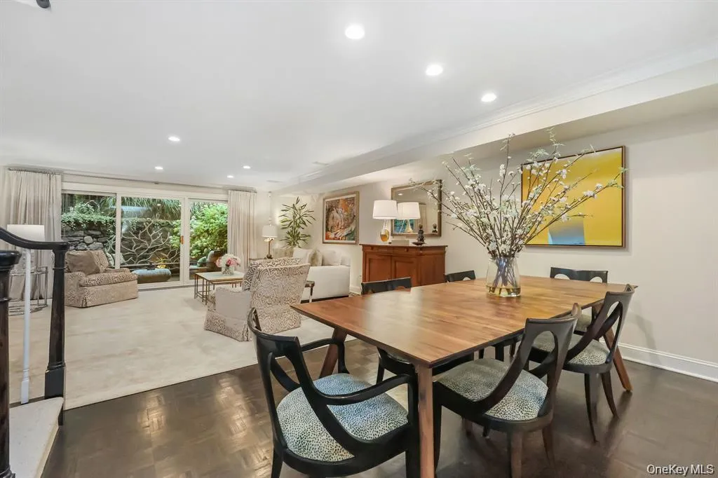 1054 Boston Post Road, Rye City, NY, 3 Bedrooms Bedrooms, 6 Rooms Rooms,2 BathroomsBathrooms,Residential Lease,For Rent,Boston Post,0,1013453 1054 Boston Post Road, Rye City, NY, 3 Bedrooms Bedrooms, 6 Rooms Rooms,2 BathroomsBathrooms,Residential Lease,For Rent,Boston Post,0,1013453