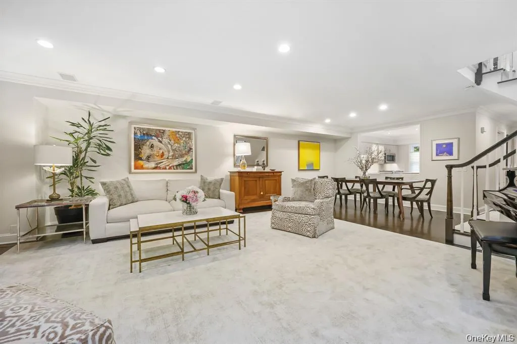 1054 Boston Post Road, Rye City, NY, 3 Bedrooms Bedrooms, 6 Rooms Rooms,2 BathroomsBathrooms,Residential Lease,For Rent,Boston Post,0,1013453 1054 Boston Post Road, Rye City, NY, 3 Bedrooms Bedrooms, 6 Rooms Rooms,2 BathroomsBathrooms,Residential Lease,For Rent,Boston Post,0,1013453