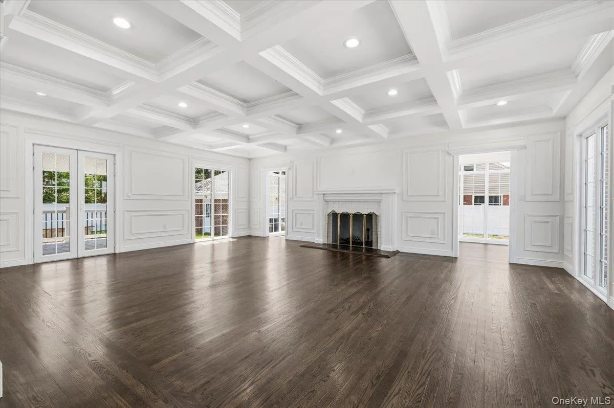 300 Demott Avenue, Hempstead, NY, 5 Bedrooms Bedrooms, 13 Rooms Rooms,3 BathroomsBathrooms,Residential,For Rent,Demott,0,KEY1013456 300 Demott Avenue, Hempstead, NY, 5 Bedrooms Bedrooms, 13 Rooms Rooms,3 BathroomsBathrooms,Residential,For Rent,Demott,0,KEY1013456