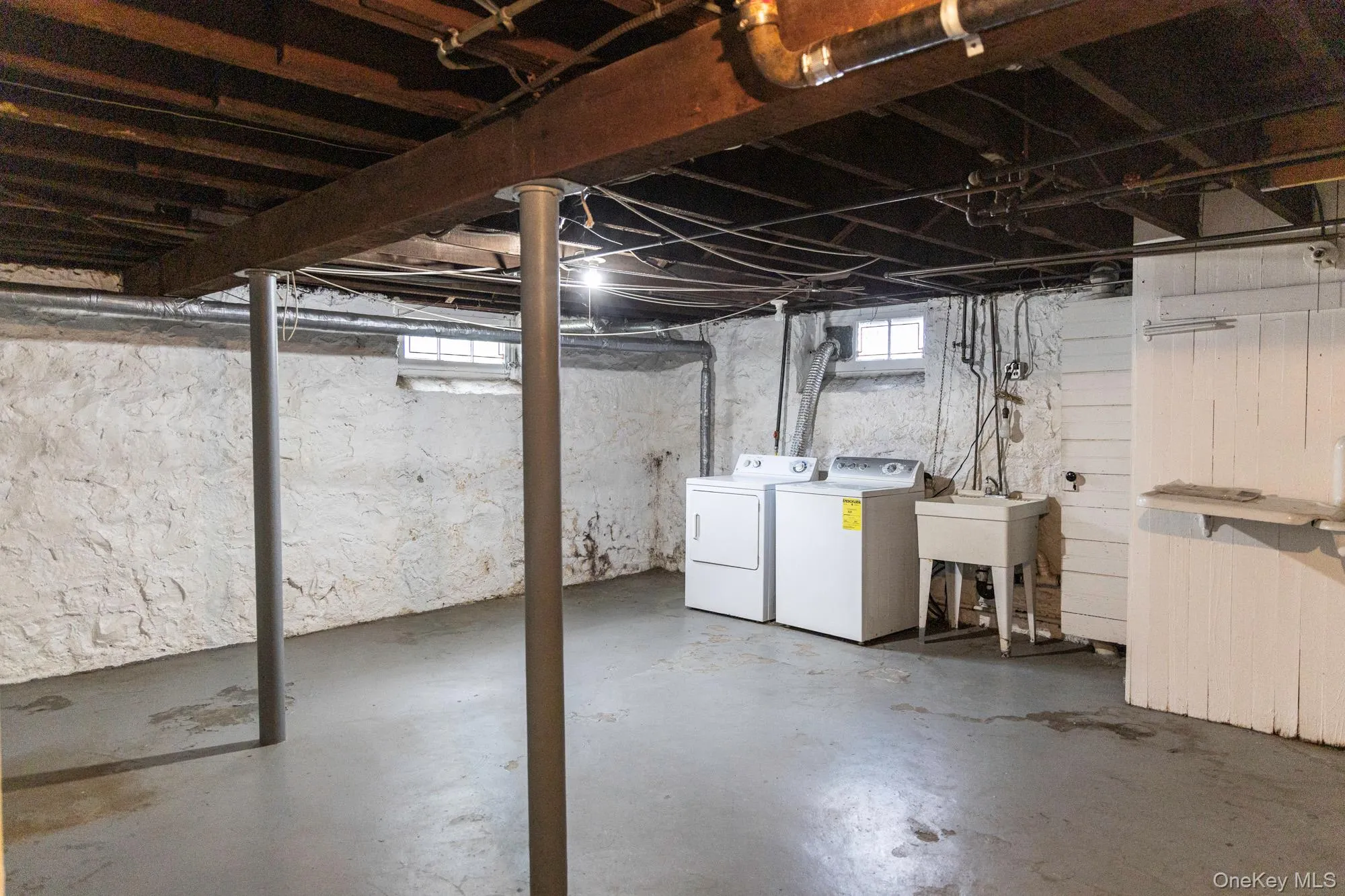 108-29 69th Avenue, New York, NY, 4 Bedrooms Bedrooms, 9 Rooms Rooms,1 BathroomBathrooms,Residential,For Rent,69th,0,1013457 108-29 69th Avenue, New York, NY, 4 Bedrooms Bedrooms, 9 Rooms Rooms,1 BathroomBathrooms,Residential,For Rent,69th,0,1013457
