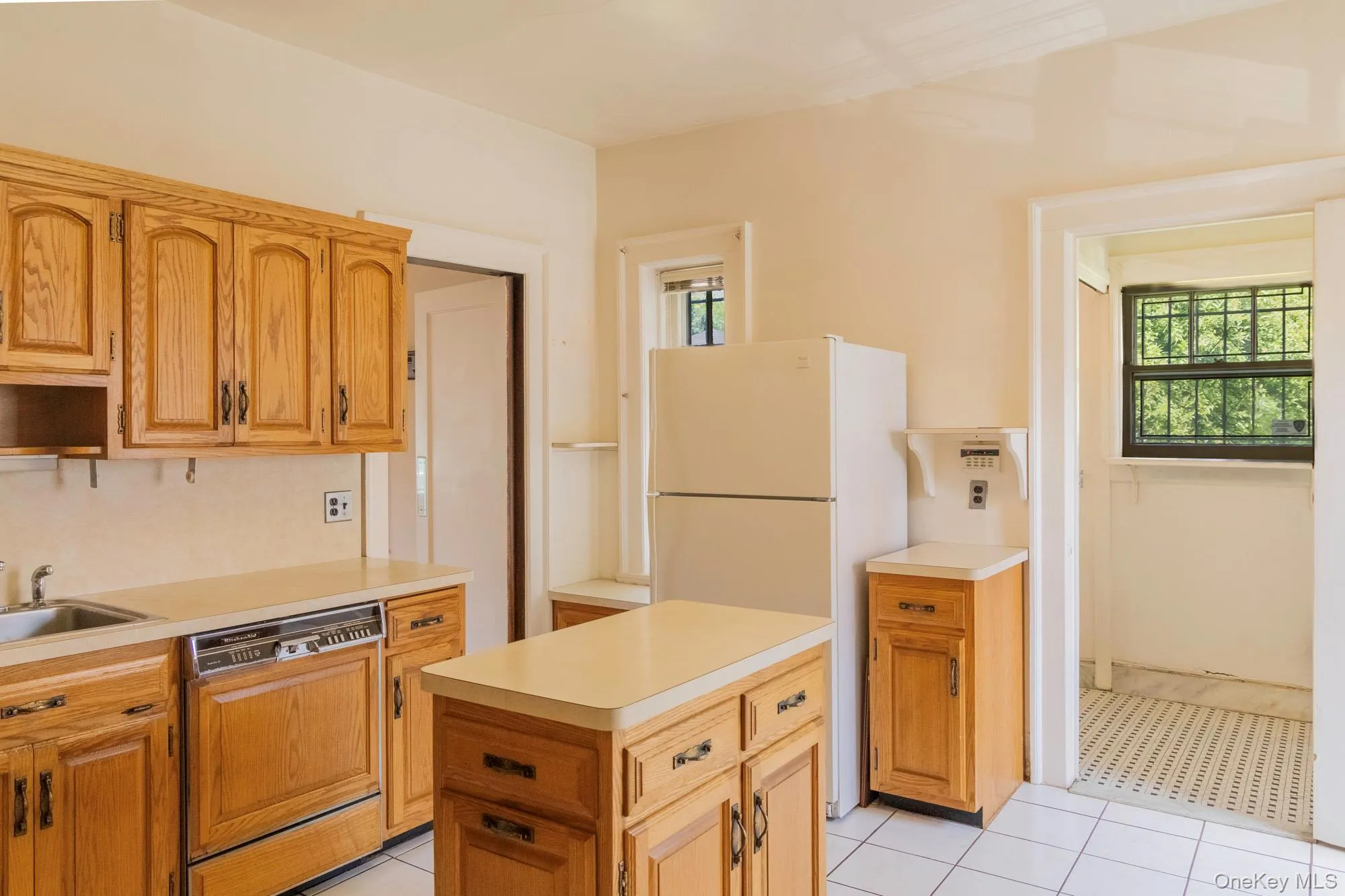 108-29 69th Avenue, New York, NY, 4 Bedrooms Bedrooms, 9 Rooms Rooms,1 BathroomBathrooms,Residential,For Rent,69th,0,1013457 108-29 69th Avenue, New York, NY, 4 Bedrooms Bedrooms, 9 Rooms Rooms,1 BathroomBathrooms,Residential,For Rent,69th,0,1013457