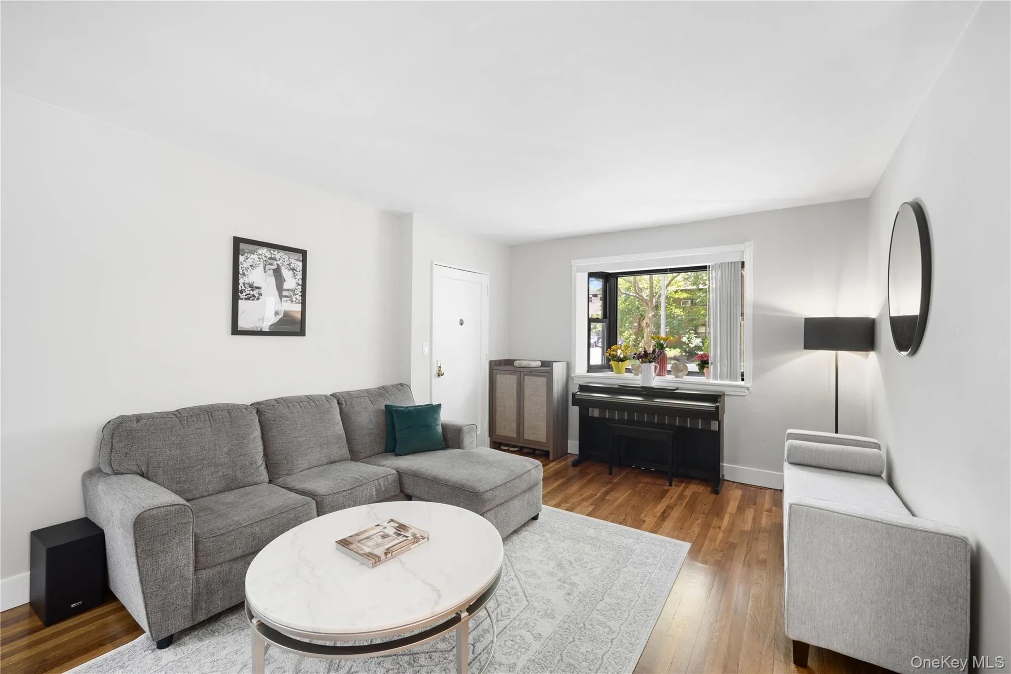 58-42 246th Crescent, New York, NY, 1 Bedroom Bedrooms, 3 Rooms Rooms,1 BathroomBathrooms,Residential,For Rent,246th Crescent,0,1013460 58-42 246th Crescent, New York, NY, 1 Bedroom Bedrooms, 3 Rooms Rooms,1 BathroomBathrooms,Residential,For Rent,246th Crescent,0,1013460