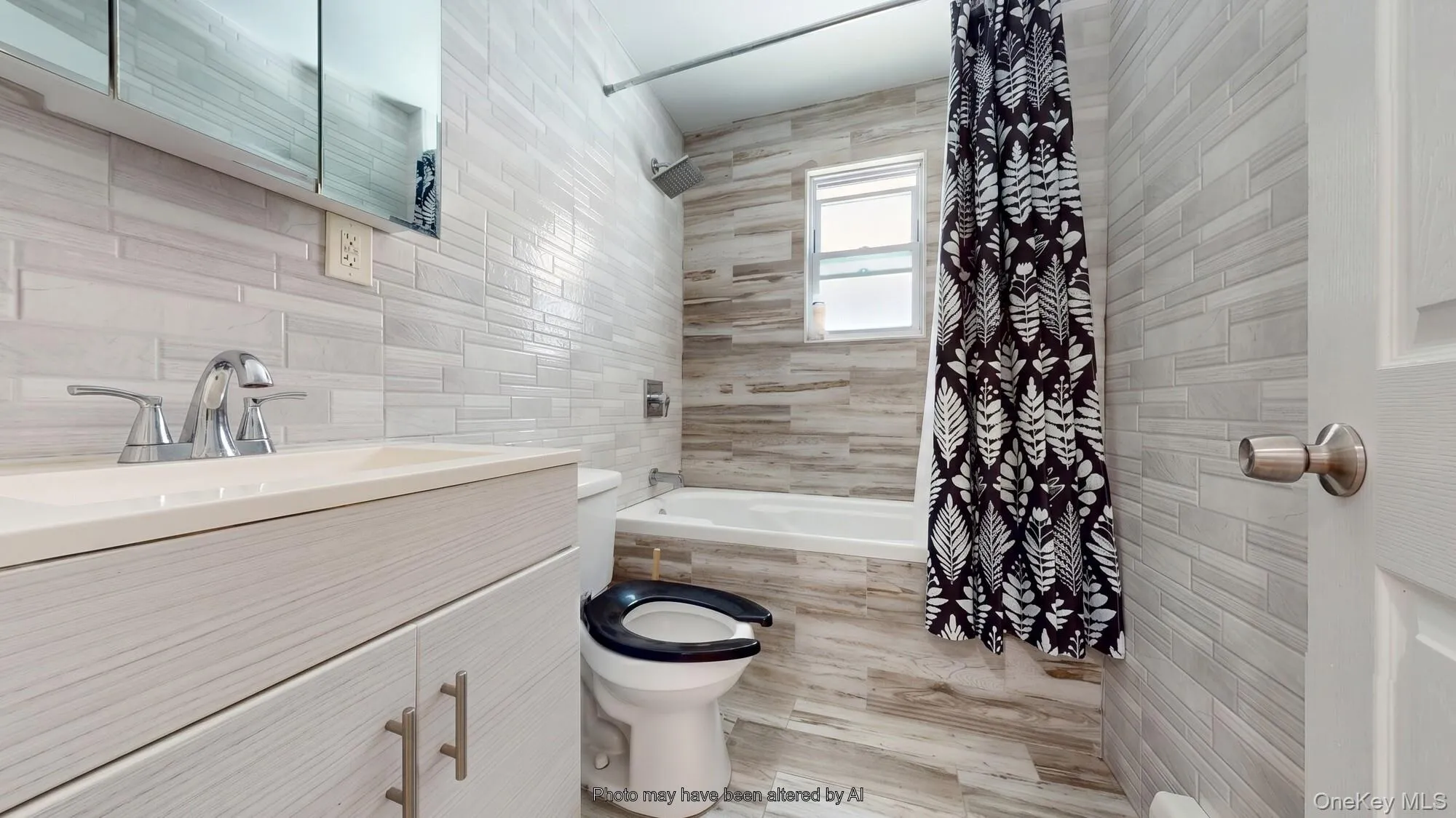 150-18 115th Drive, New York, NY, 3 Bedrooms Bedrooms, 7 Rooms Rooms,1 BathroomBathrooms,Residential,For Rent,115th,0,1013461 150-18 115th Drive, New York, NY, 3 Bedrooms Bedrooms, 7 Rooms Rooms,1 BathroomBathrooms,Residential,For Rent,115th,0,1013461