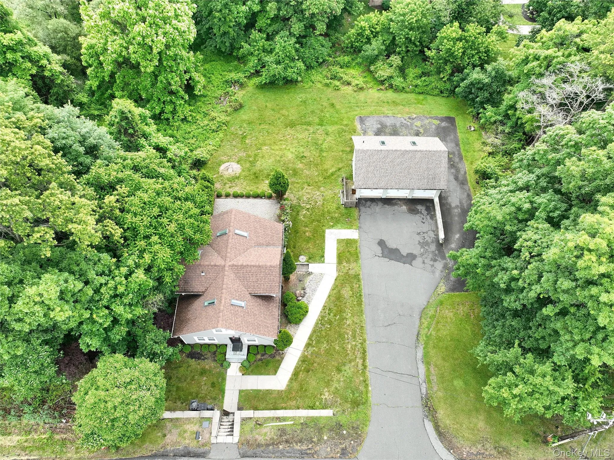 254 Main Street, Clarkstown, NY, 3 Bedrooms Bedrooms, 7 Rooms Rooms,3 BathroomsBathrooms,Residential,For Rent,Main,0,1013464 254 Main Street, Clarkstown, NY, 3 Bedrooms Bedrooms, 7 Rooms Rooms,3 BathroomsBathrooms,Residential,For Rent,Main,0,1013464