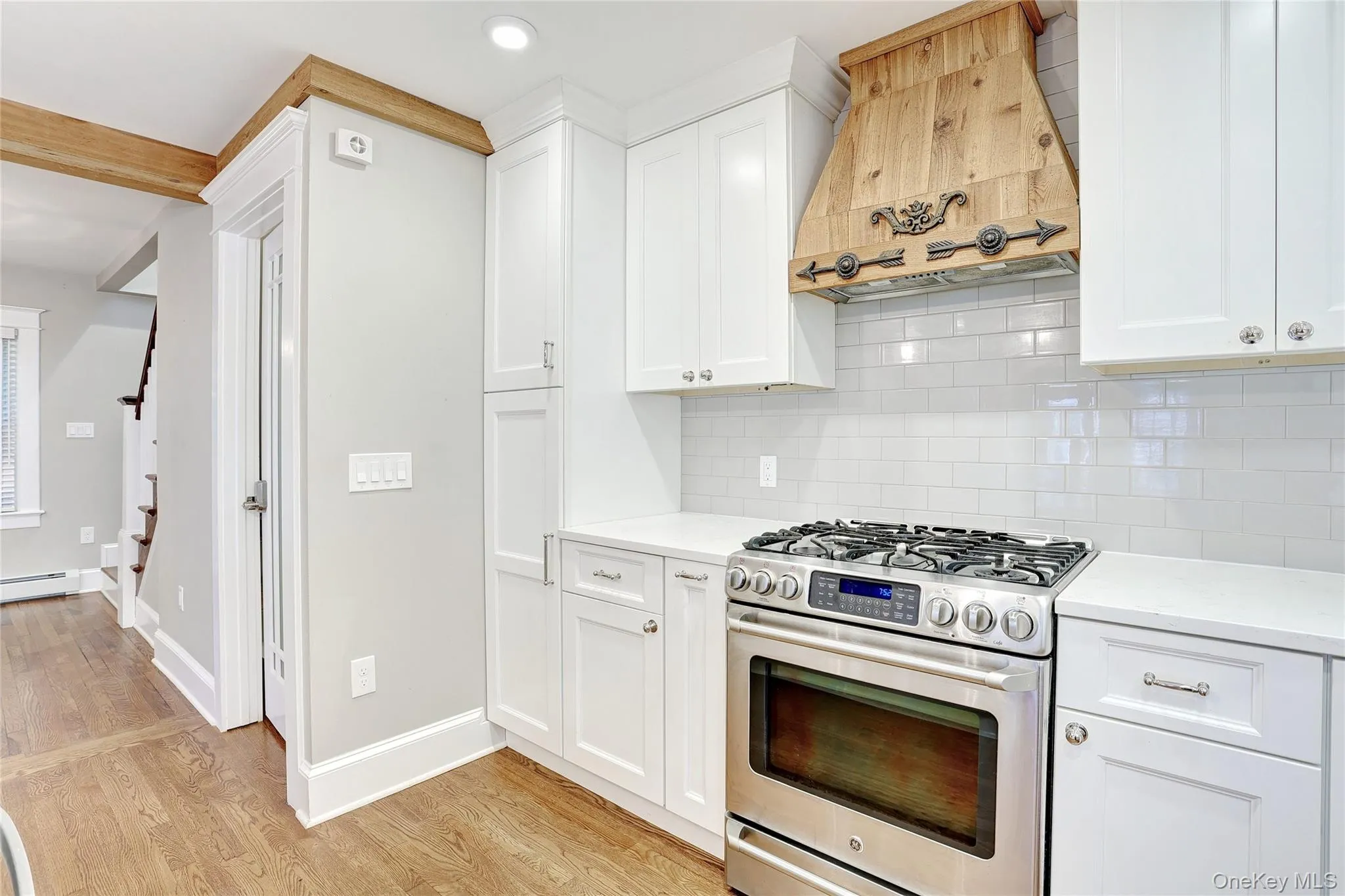 254 Main Street, Clarkstown, NY, 3 Bedrooms Bedrooms, 7 Rooms Rooms,3 BathroomsBathrooms,Residential,For Rent,Main,0,1013464 254 Main Street, Clarkstown, NY, 3 Bedrooms Bedrooms, 7 Rooms Rooms,3 BathroomsBathrooms,Residential,For Rent,Main,0,1013464
