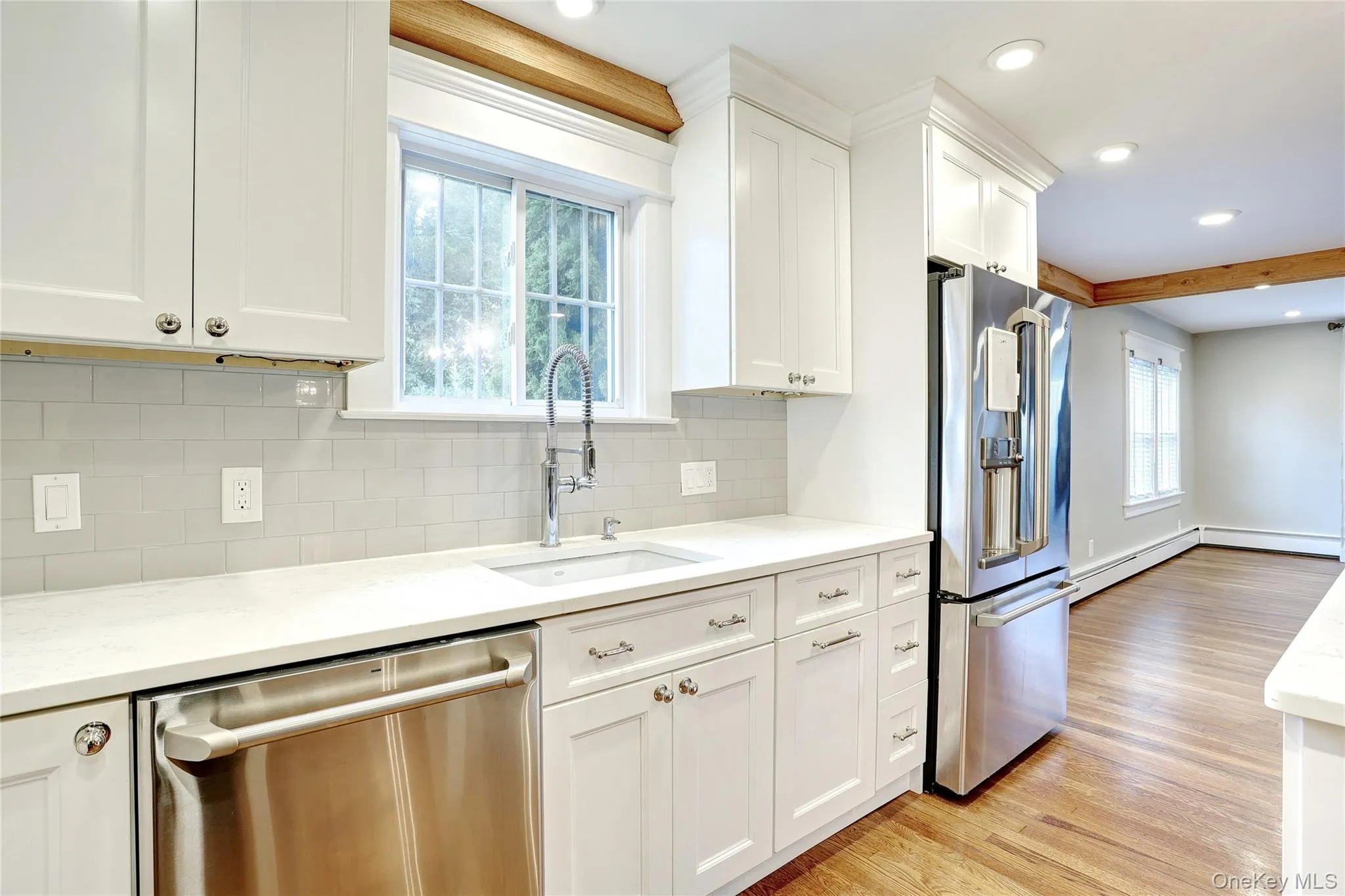 254 Main Street, Clarkstown, NY, 3 Bedrooms Bedrooms, 7 Rooms Rooms,3 BathroomsBathrooms,Residential,For Rent,Main,0,1013464 254 Main Street, Clarkstown, NY, 3 Bedrooms Bedrooms, 7 Rooms Rooms,3 BathroomsBathrooms,Residential,For Rent,Main,0,1013464