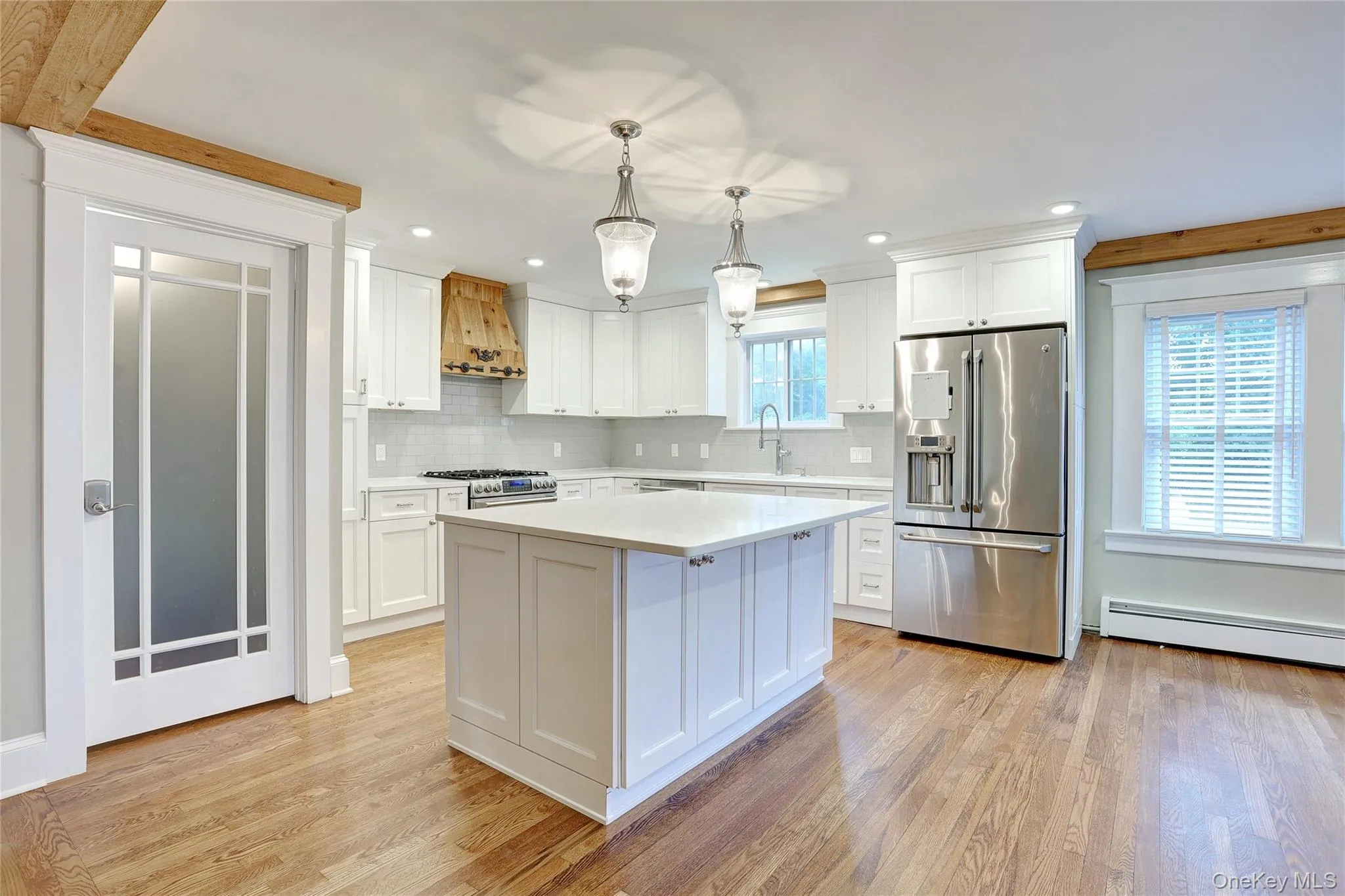 254 Main Street, Clarkstown, NY, 3 Bedrooms Bedrooms, 7 Rooms Rooms,3 BathroomsBathrooms,Residential,For Rent,Main,0,1013464 254 Main Street, Clarkstown, NY, 3 Bedrooms Bedrooms, 7 Rooms Rooms,3 BathroomsBathrooms,Residential,For Rent,Main,0,1013464