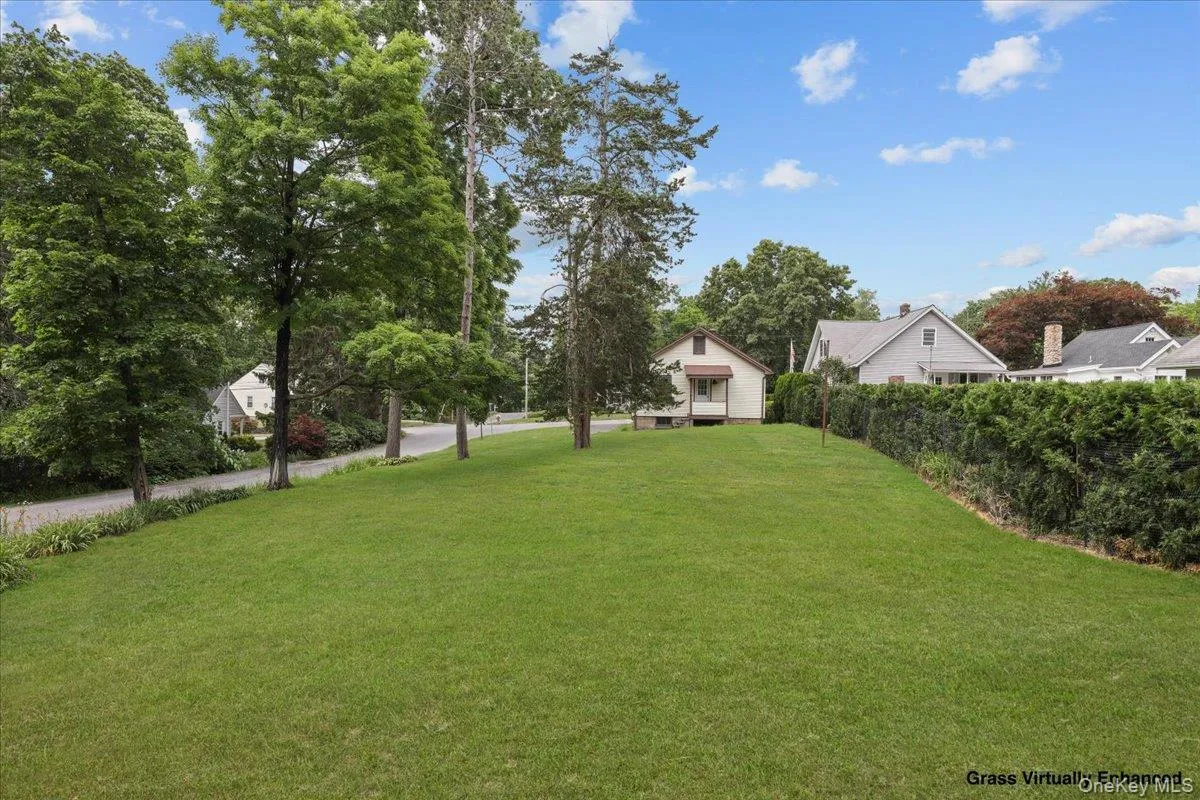 37 Yates Avenue, Poughkeepsie (town), NY, 2 Bedrooms Bedrooms, 5 Rooms Rooms,1 BathroomBathrooms,Residential,For Rent,Yates,0,1013465 37 Yates Avenue, Poughkeepsie (town), NY, 2 Bedrooms Bedrooms, 5 Rooms Rooms,1 BathroomBathrooms,Residential,For Rent,Yates,0,1013465