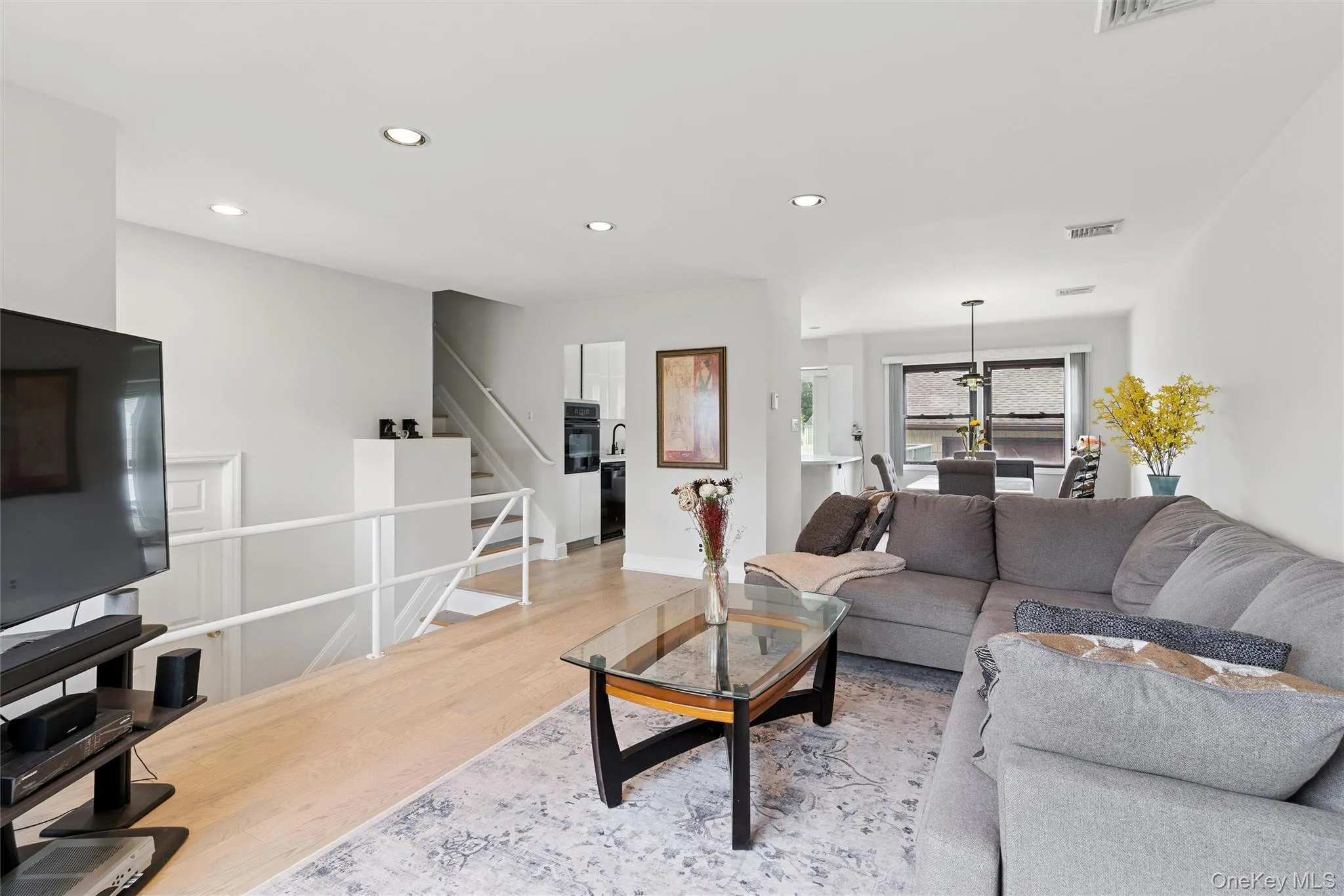 3612 Ladonia Street, Hempstead, NY, 4 Bedrooms Bedrooms, 8 Rooms Rooms,2 BathroomsBathrooms,Residential,For Rent,Ladonia,0,1013467 3612 Ladonia Street, Hempstead, NY, 4 Bedrooms Bedrooms, 8 Rooms Rooms,2 BathroomsBathrooms,Residential,For Rent,Ladonia,0,1013467