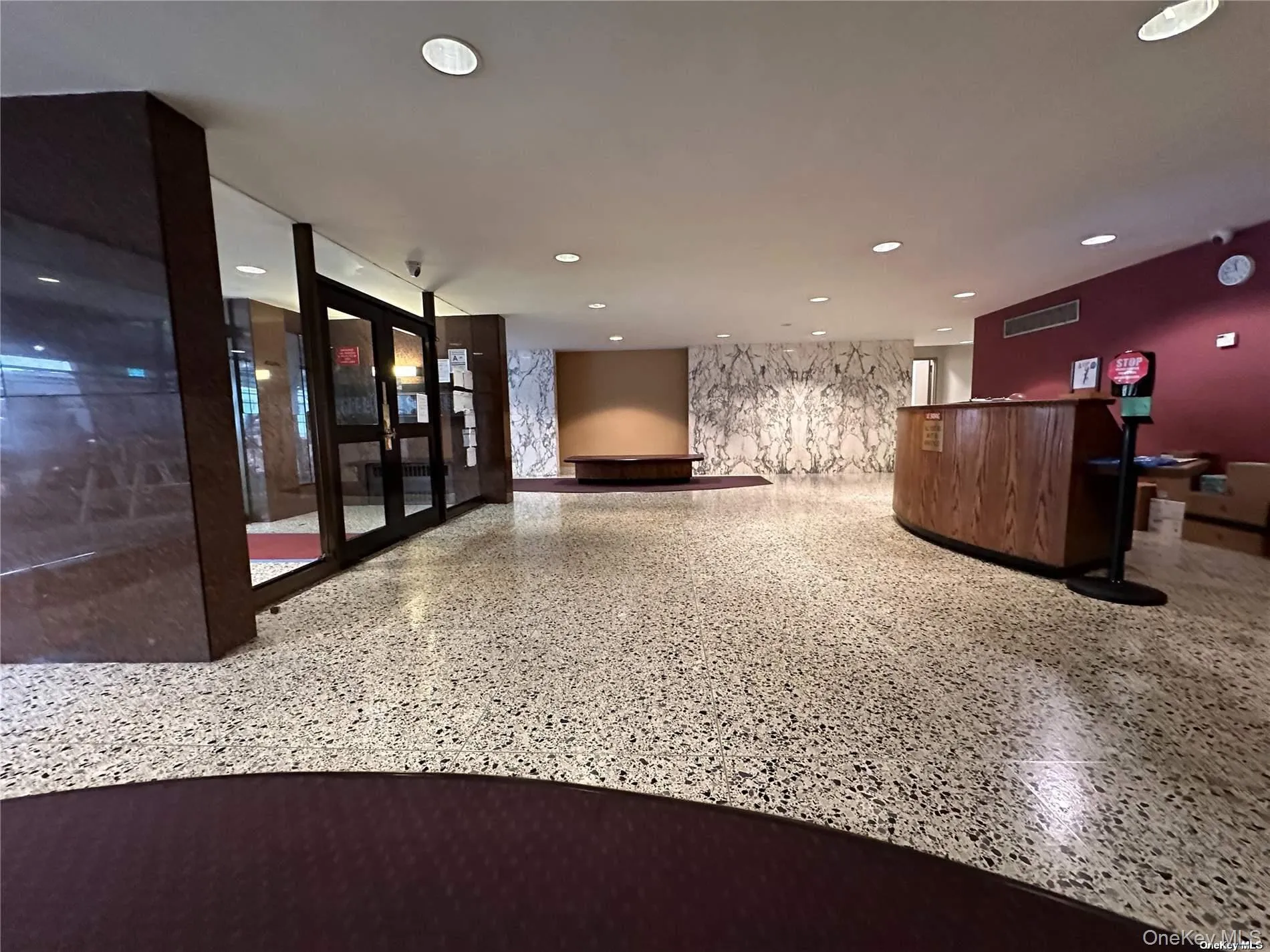 16 Hrs Doorman Lobby 16 Hrs Doorman Lobby