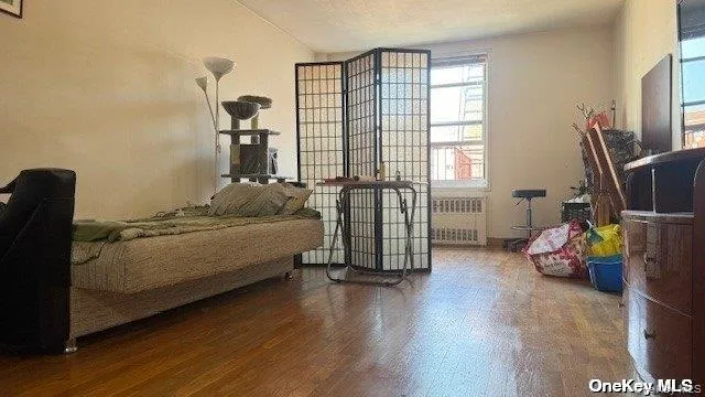142-05 Roosevelt Avenue, New York, NY, 2 Rooms Rooms,1 BathroomBathrooms,Residential,For Rent,Roosevelt,0,KEY1013470 142-05 Roosevelt Avenue, New York, NY, 2 Rooms Rooms,1 BathroomBathrooms,Residential,For Rent,Roosevelt,0,KEY1013470