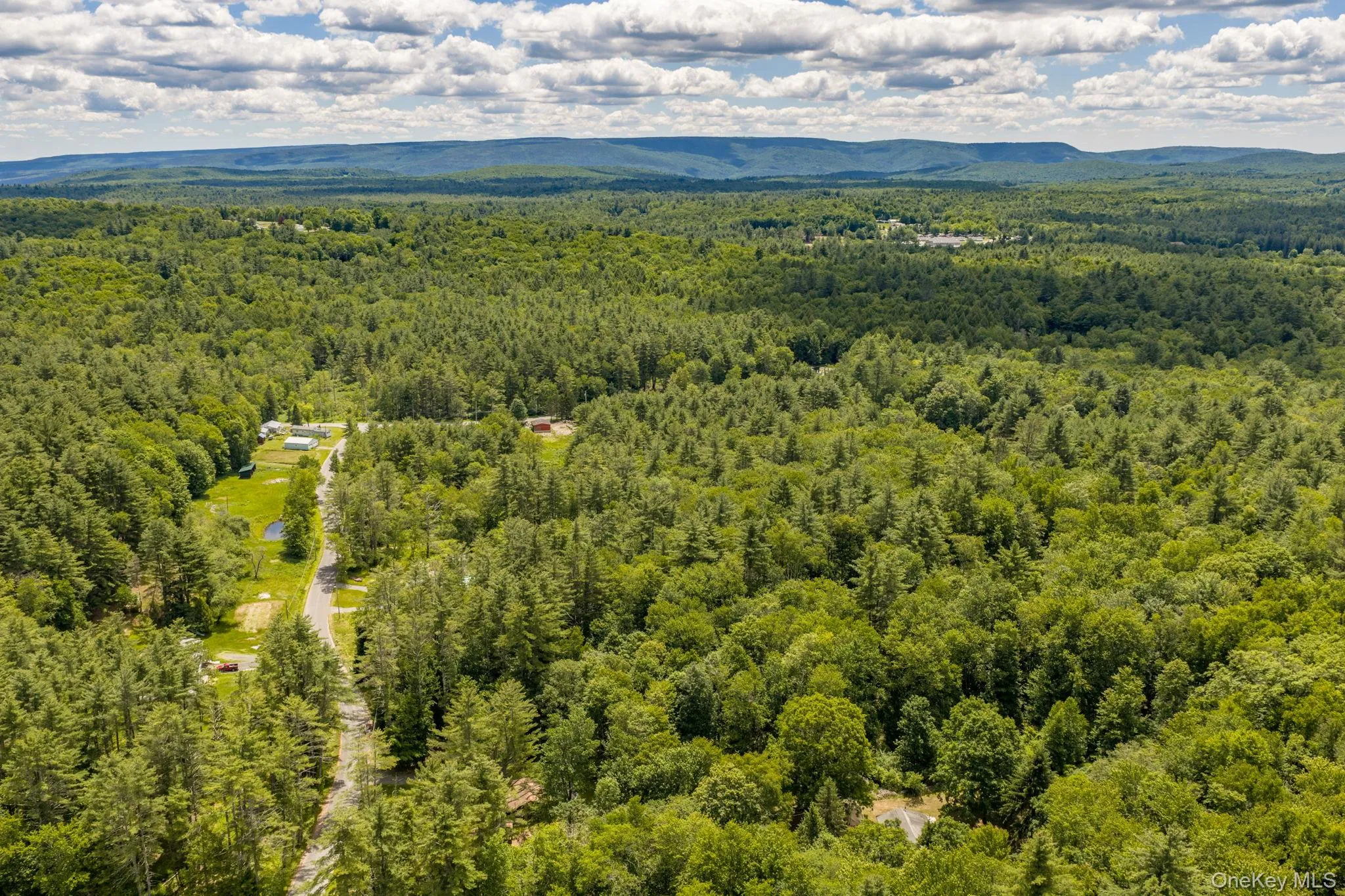 570 Brown Road, Wawarsing, NY, 2 Bedrooms Bedrooms, 4 Rooms Rooms,1 BathroomBathrooms,Residential,For Rent,Brown,0,KEY1013471 570 Brown Road, Wawarsing, NY, 2 Bedrooms Bedrooms, 4 Rooms Rooms,1 BathroomBathrooms,Residential,For Rent,Brown,0,KEY1013471