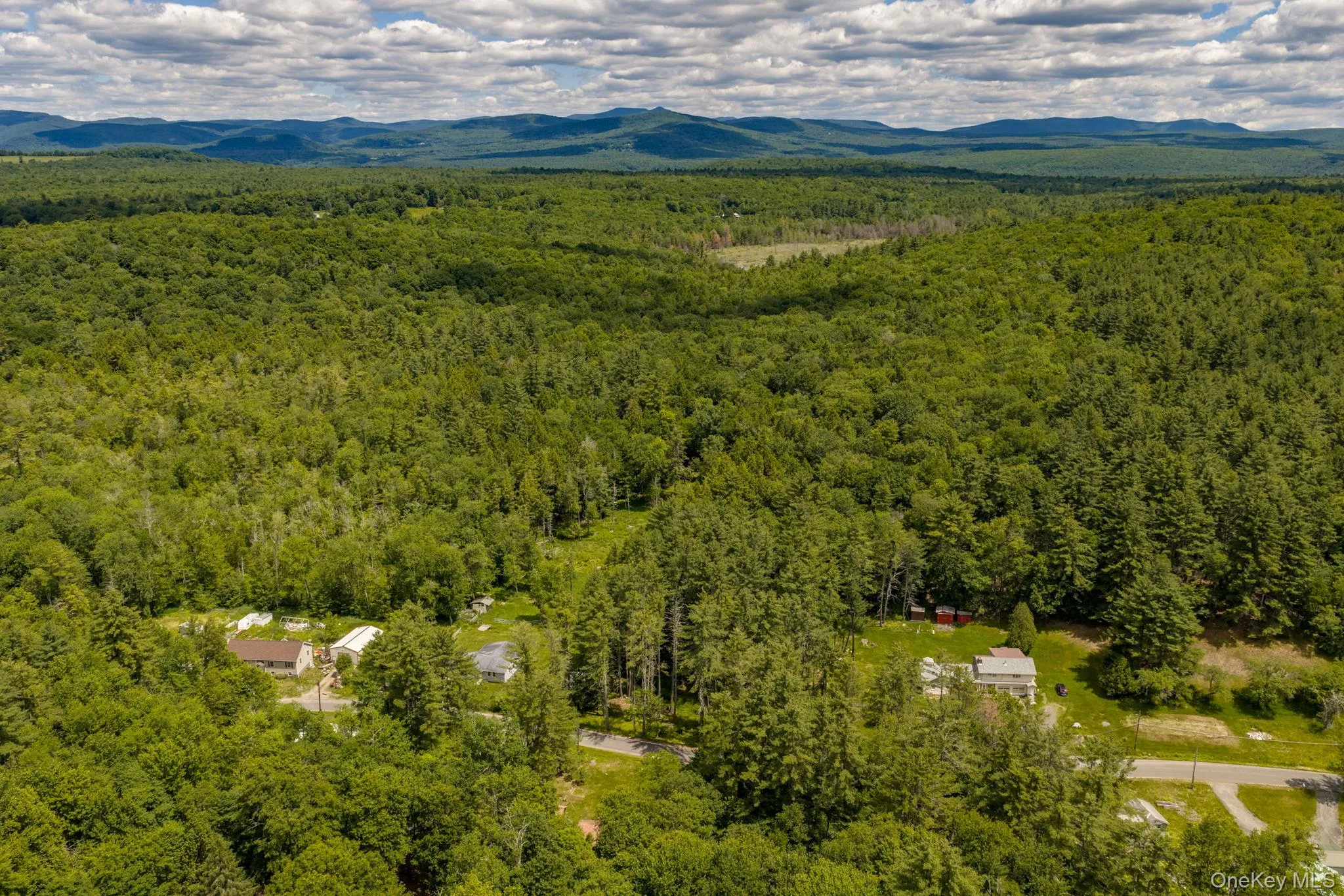 570 Brown Road, Wawarsing, NY, 2 Bedrooms Bedrooms, 4 Rooms Rooms,1 BathroomBathrooms,Residential,For Rent,Brown,0,KEY1013471 570 Brown Road, Wawarsing, NY, 2 Bedrooms Bedrooms, 4 Rooms Rooms,1 BathroomBathrooms,Residential,For Rent,Brown,0,KEY1013471