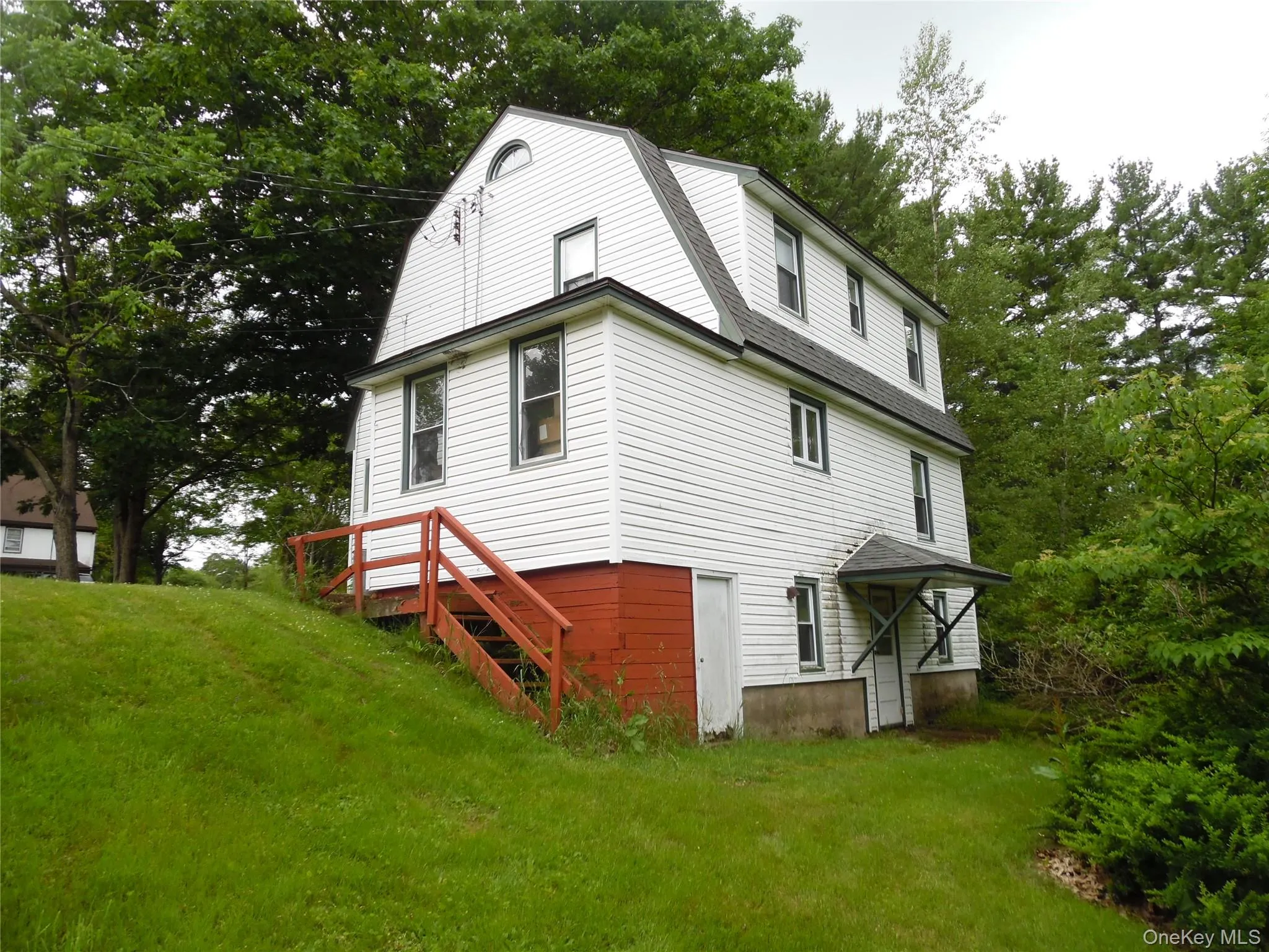 15 Cora Avenue, Liberty, NY, 5 Bedrooms Bedrooms, 10 Rooms Rooms,2 BathroomsBathrooms,Residential,For Rent,Cora,0,1013472 15 Cora Avenue, Liberty, NY, 5 Bedrooms Bedrooms, 10 Rooms Rooms,2 BathroomsBathrooms,Residential,For Rent,Cora,0,1013472