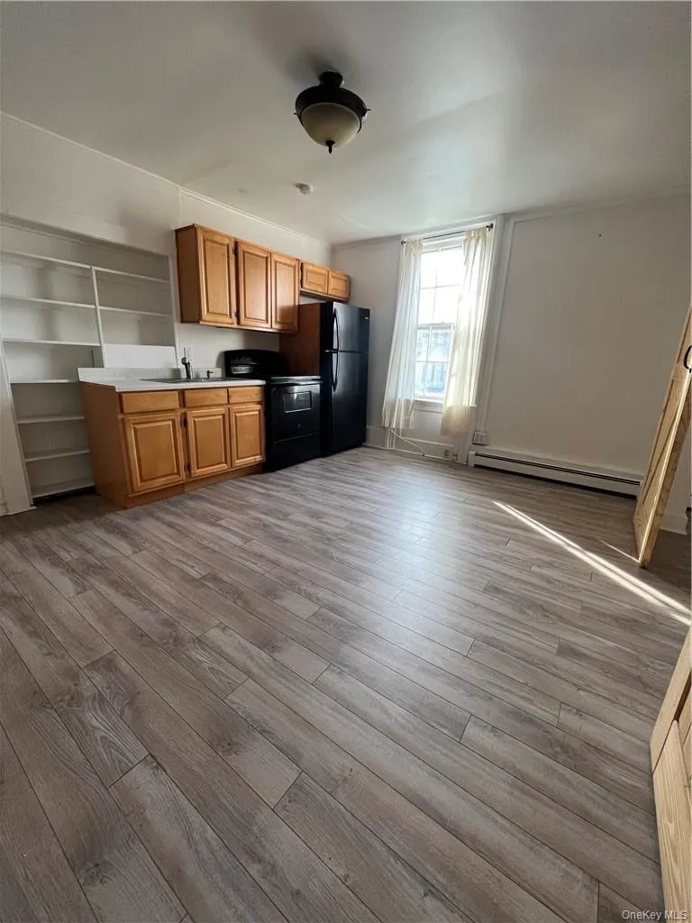 155 Main Street, Goshen, NY, 1 Bedroom Bedrooms, 3 Rooms Rooms,1 BathroomBathrooms,Residential Lease,For Rent,Main,0,1013476 155 Main Street, Goshen, NY, 1 Bedroom Bedrooms, 3 Rooms Rooms,1 BathroomBathrooms,Residential Lease,For Rent,Main,0,1013476