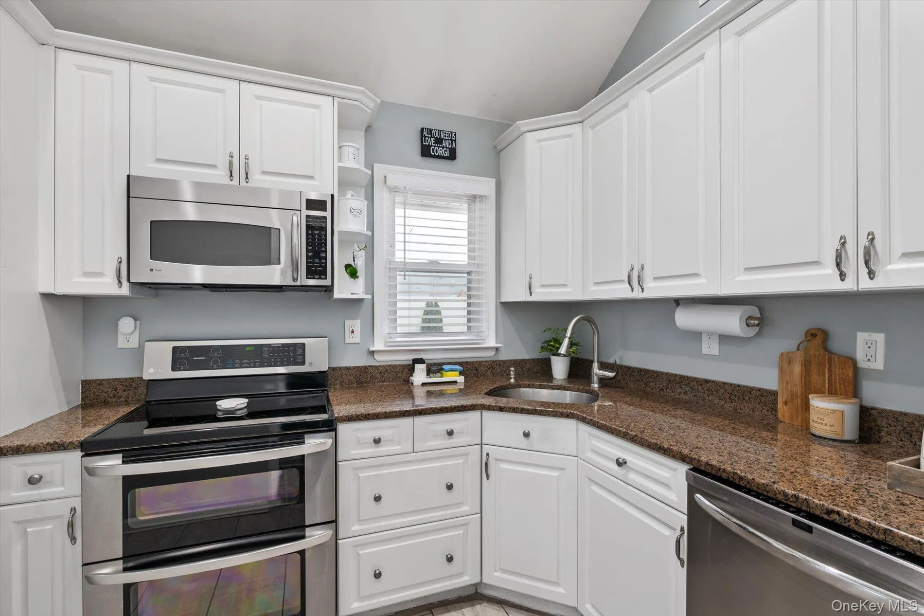 59 Lambert Avenue, Oyster Bay, NY, 3 Bedrooms Bedrooms, 7 Rooms Rooms,2 BathroomsBathrooms,Residential,For Rent,Lambert,0,KEY1013478 59 Lambert Avenue, Oyster Bay, NY, 3 Bedrooms Bedrooms, 7 Rooms Rooms,2 BathroomsBathrooms,Residential,For Rent,Lambert,0,KEY1013478