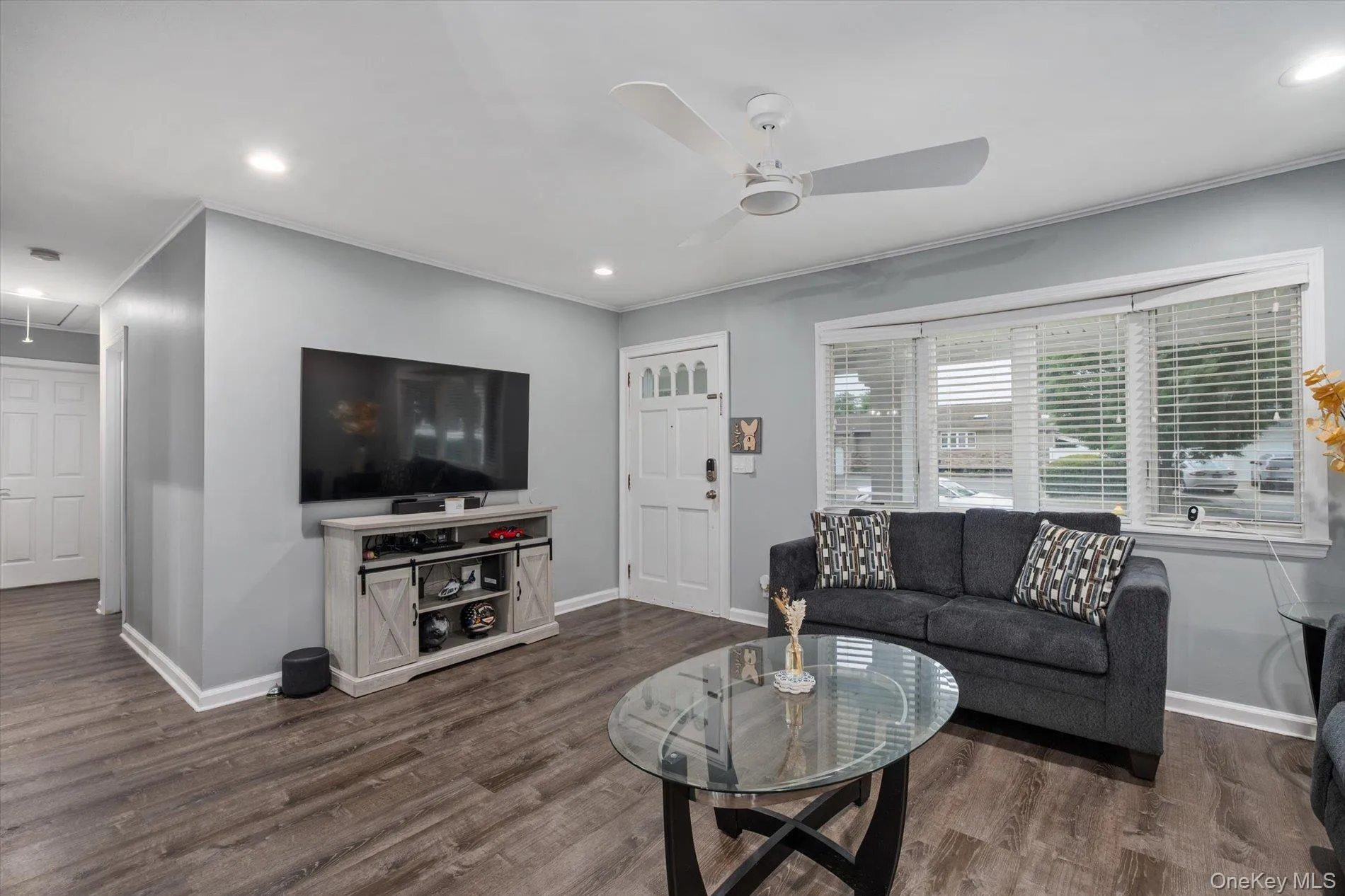 59 Lambert Avenue, Oyster Bay, NY, 3 Bedrooms Bedrooms, 7 Rooms Rooms,2 BathroomsBathrooms,Residential,For Rent,Lambert,0,KEY1013478 59 Lambert Avenue, Oyster Bay, NY, 3 Bedrooms Bedrooms, 7 Rooms Rooms,2 BathroomsBathrooms,Residential,For Rent,Lambert,0,KEY1013478