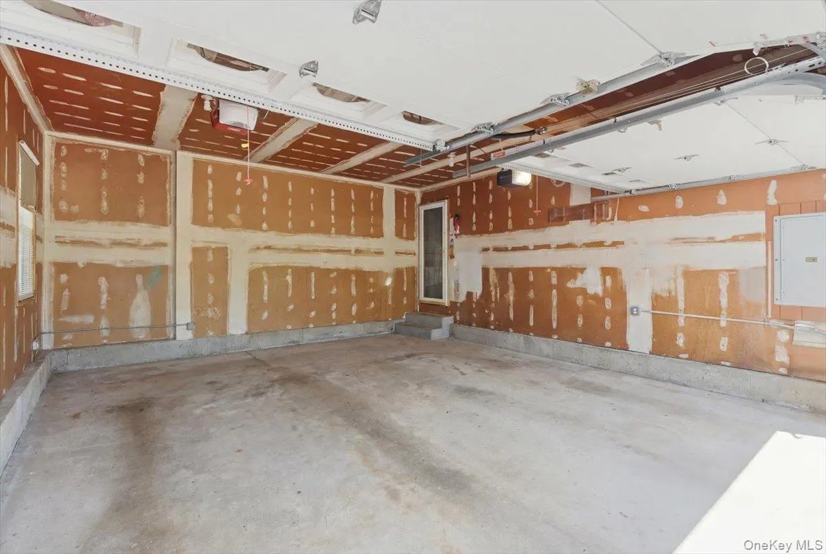 22 Stephens Court, Islip, NY, 3 Bedrooms Bedrooms, 7 Rooms Rooms,2 BathroomsBathrooms,Residential,For Rent,Stephens,0,KEY1013485 22 Stephens Court, Islip, NY, 3 Bedrooms Bedrooms, 7 Rooms Rooms,2 BathroomsBathrooms,Residential,For Rent,Stephens,0,KEY1013485