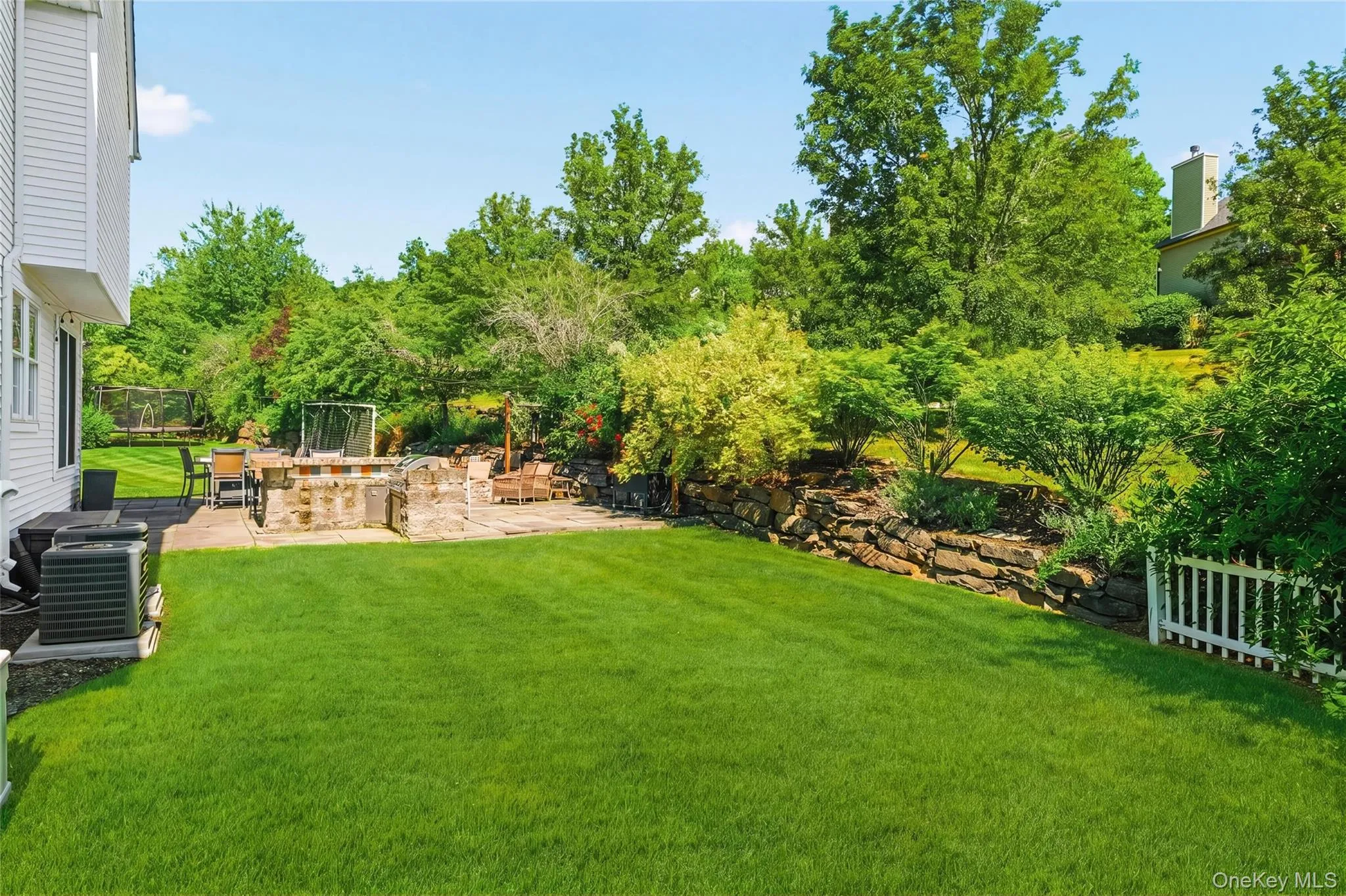 2 Elgin Court, Woodbury, NY, 4 Bedrooms Bedrooms, 10 Rooms Rooms,2 BathroomsBathrooms,Residential,For Rent,Elgin,0,1013489 2 Elgin Court, Woodbury, NY, 4 Bedrooms Bedrooms, 10 Rooms Rooms,2 BathroomsBathrooms,Residential,For Rent,Elgin,0,1013489