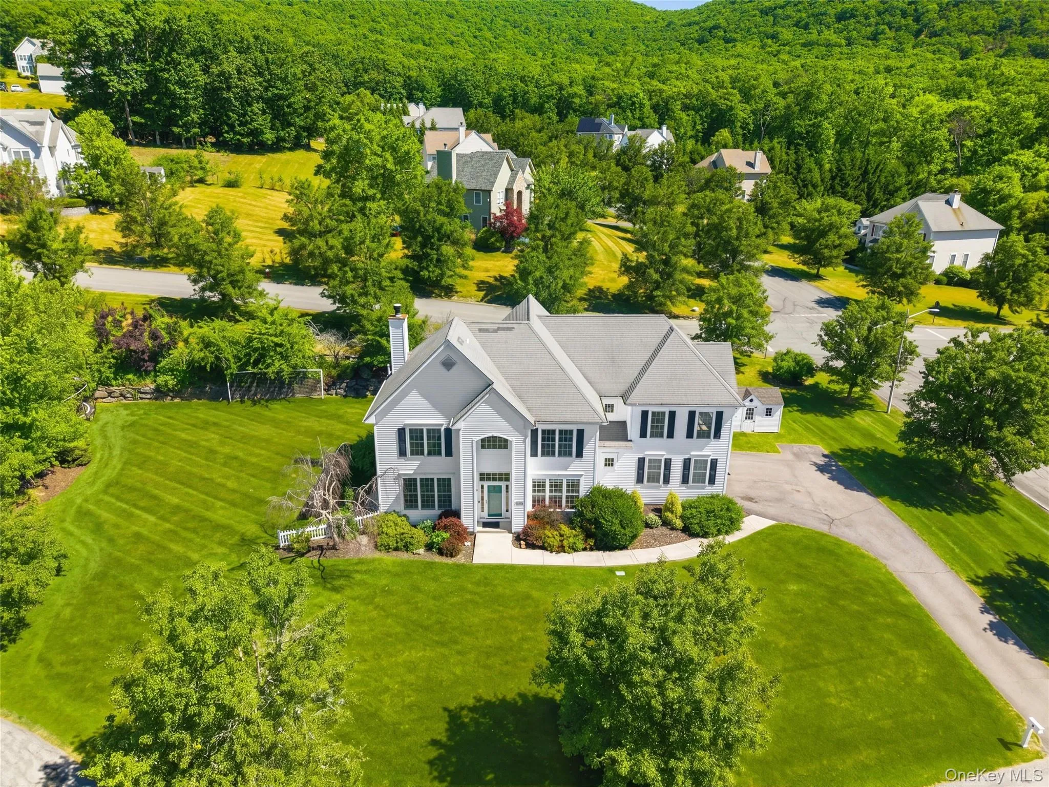 2 Elgin Court, Woodbury, NY, 4 Bedrooms Bedrooms, 10 Rooms Rooms,2 BathroomsBathrooms,Residential,For Rent,Elgin,0,1013489 2 Elgin Court, Woodbury, NY, 4 Bedrooms Bedrooms, 10 Rooms Rooms,2 BathroomsBathrooms,Residential,For Rent,Elgin,0,1013489