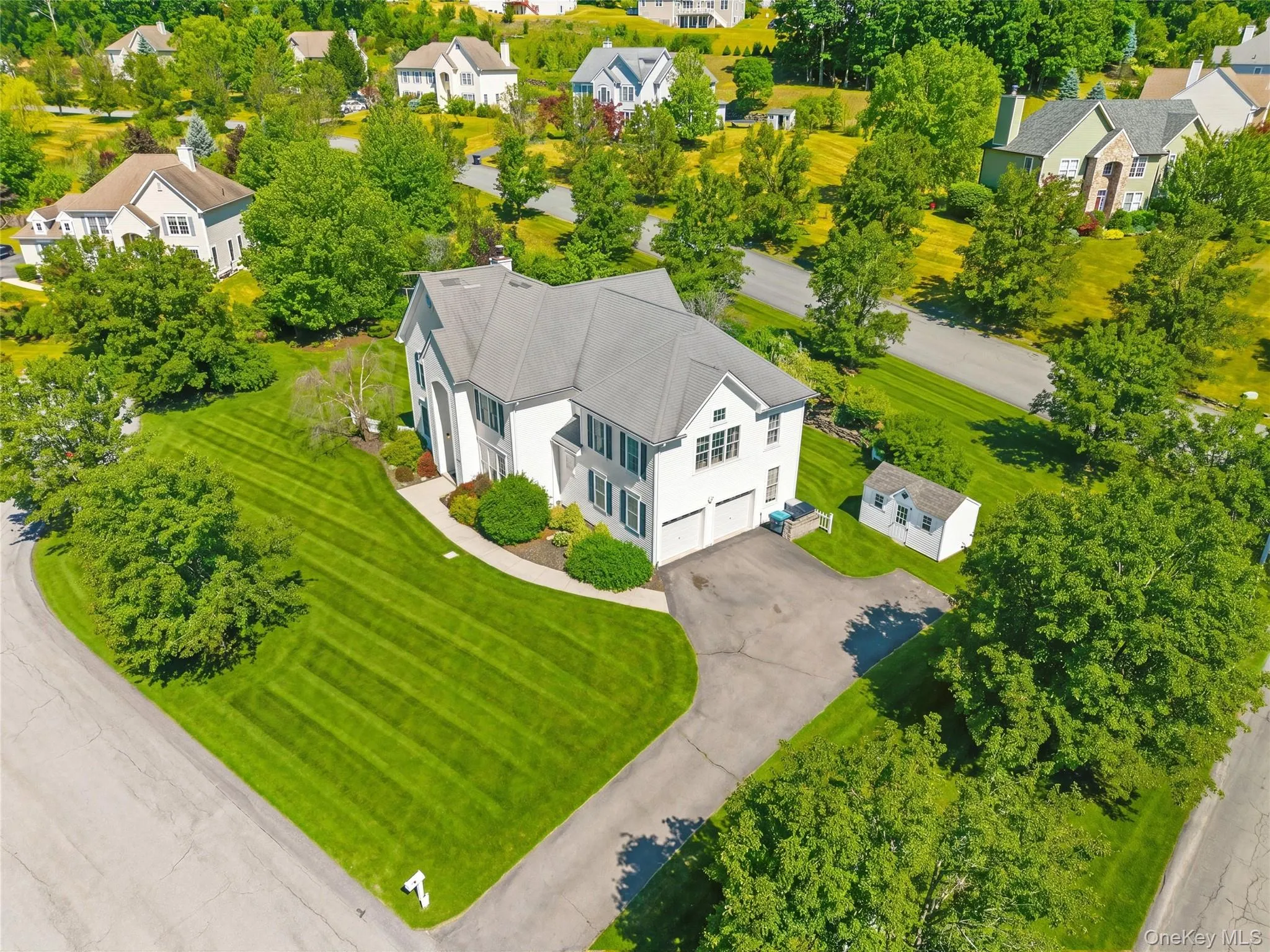 2 Elgin Court, Woodbury, NY, 4 Bedrooms Bedrooms, 10 Rooms Rooms,2 BathroomsBathrooms,Residential,For Rent,Elgin,0,1013489 2 Elgin Court, Woodbury, NY, 4 Bedrooms Bedrooms, 10 Rooms Rooms,2 BathroomsBathrooms,Residential,For Rent,Elgin,0,1013489