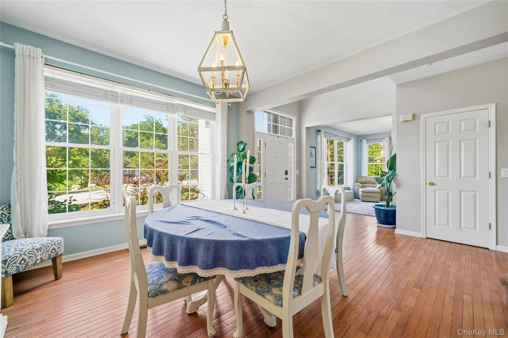 2 Elgin Court, Woodbury, NY, 4 Bedrooms Bedrooms, 10 Rooms Rooms,2 BathroomsBathrooms,Residential,For Rent,Elgin,0,1013489 2 Elgin Court, Woodbury, NY, 4 Bedrooms Bedrooms, 10 Rooms Rooms,2 BathroomsBathrooms,Residential,For Rent,Elgin,0,1013489