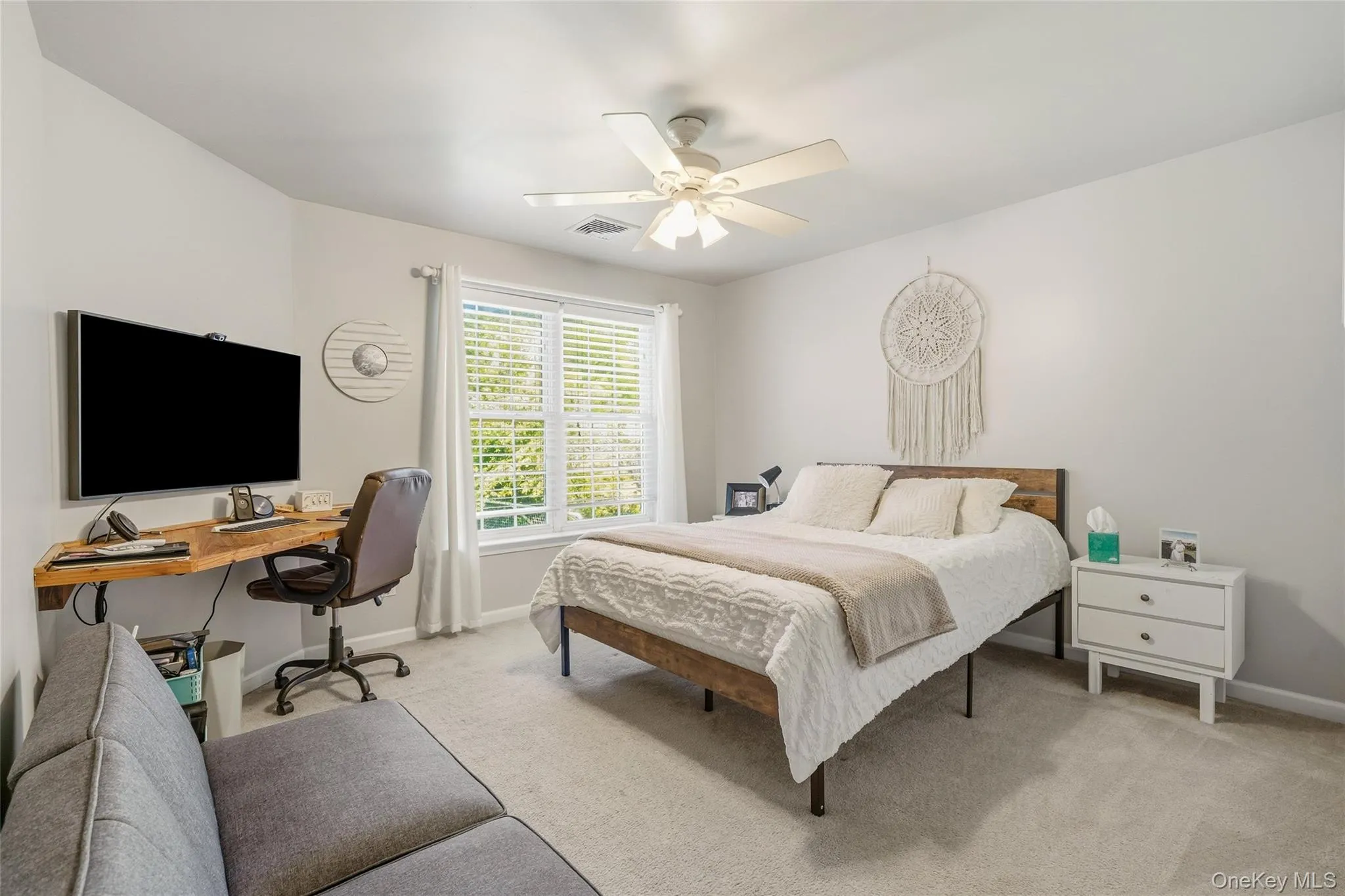 2 Elgin Court, Woodbury, NY, 4 Bedrooms Bedrooms, 10 Rooms Rooms,2 BathroomsBathrooms,Residential,For Rent,Elgin,0,1013489 2 Elgin Court, Woodbury, NY, 4 Bedrooms Bedrooms, 10 Rooms Rooms,2 BathroomsBathrooms,Residential,For Rent,Elgin,0,1013489