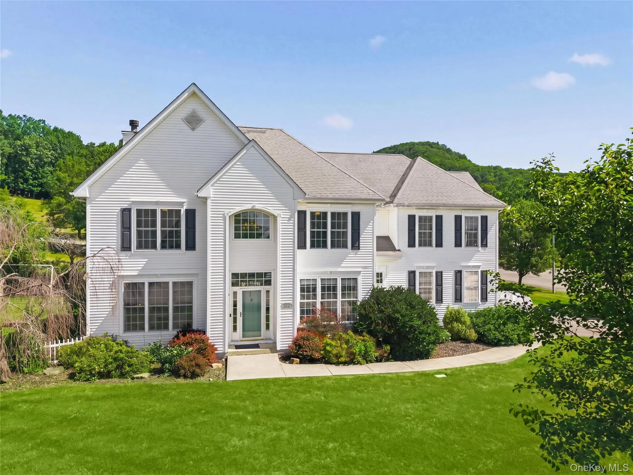 2 Elgin Court, Woodbury, NY, 4 Bedrooms Bedrooms, 10 Rooms Rooms,2 BathroomsBathrooms,Residential,For Rent,Elgin,0,1013489 2 Elgin Court, Woodbury, NY, 4 Bedrooms Bedrooms, 10 Rooms Rooms,2 BathroomsBathrooms,Residential,For Rent,Elgin,0,1013489